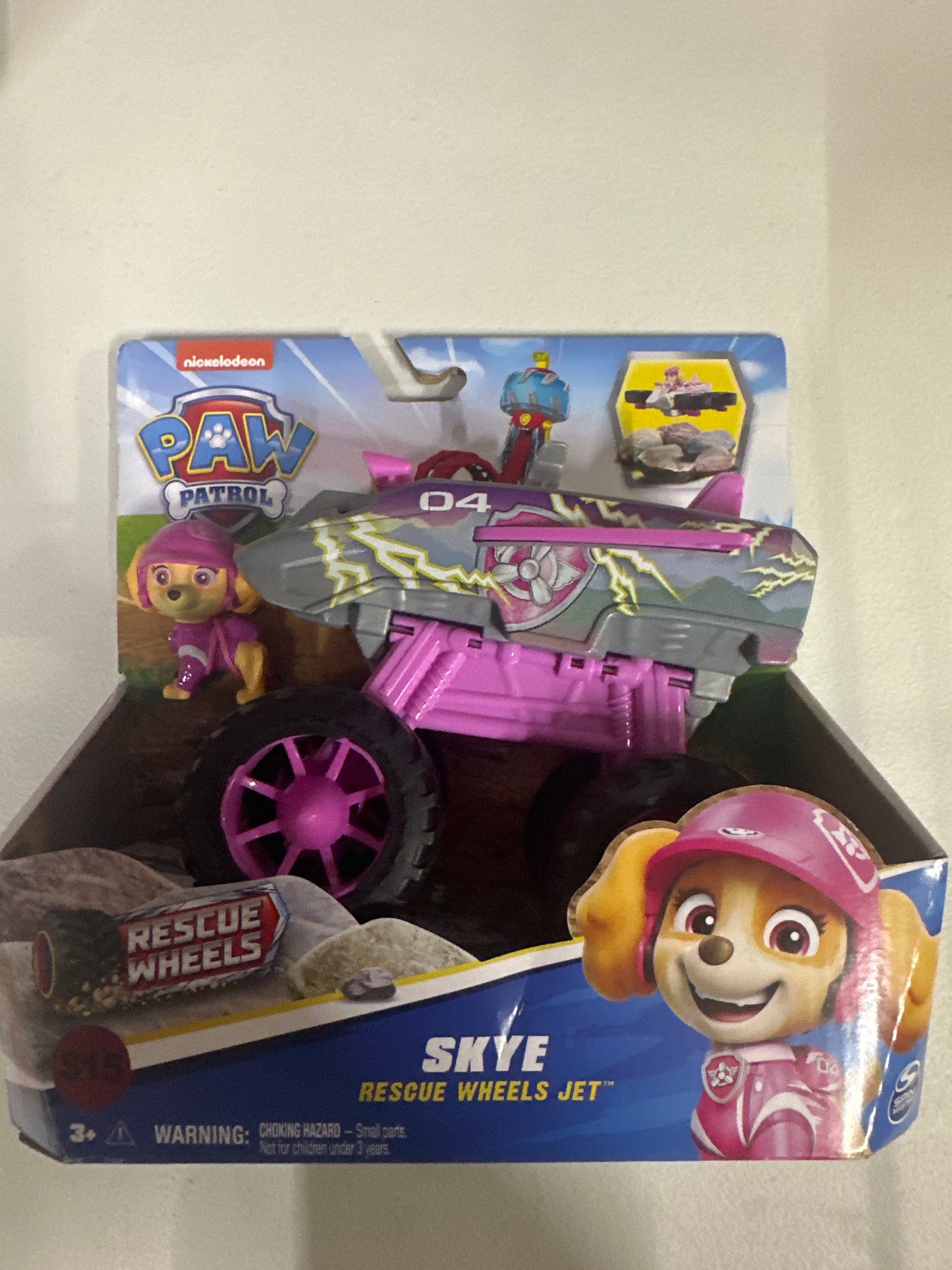 Paw Patrol: Rescue Wheels Skye’s Jet, Toy Truck with Transformation into Jet-Mode and Collectible Action Figure, Kids Toys for Boys & Girls Ages 3+