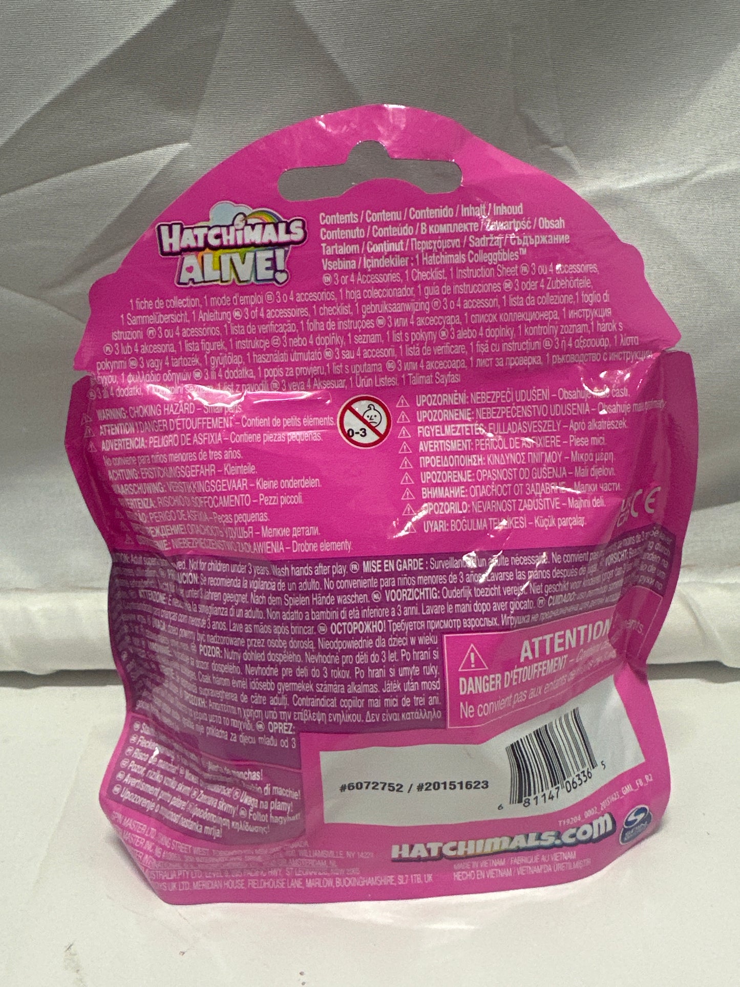 Hatchimals Alive Neon Rainbow Amazing Color Hatch Surprise Figure 1 Pack