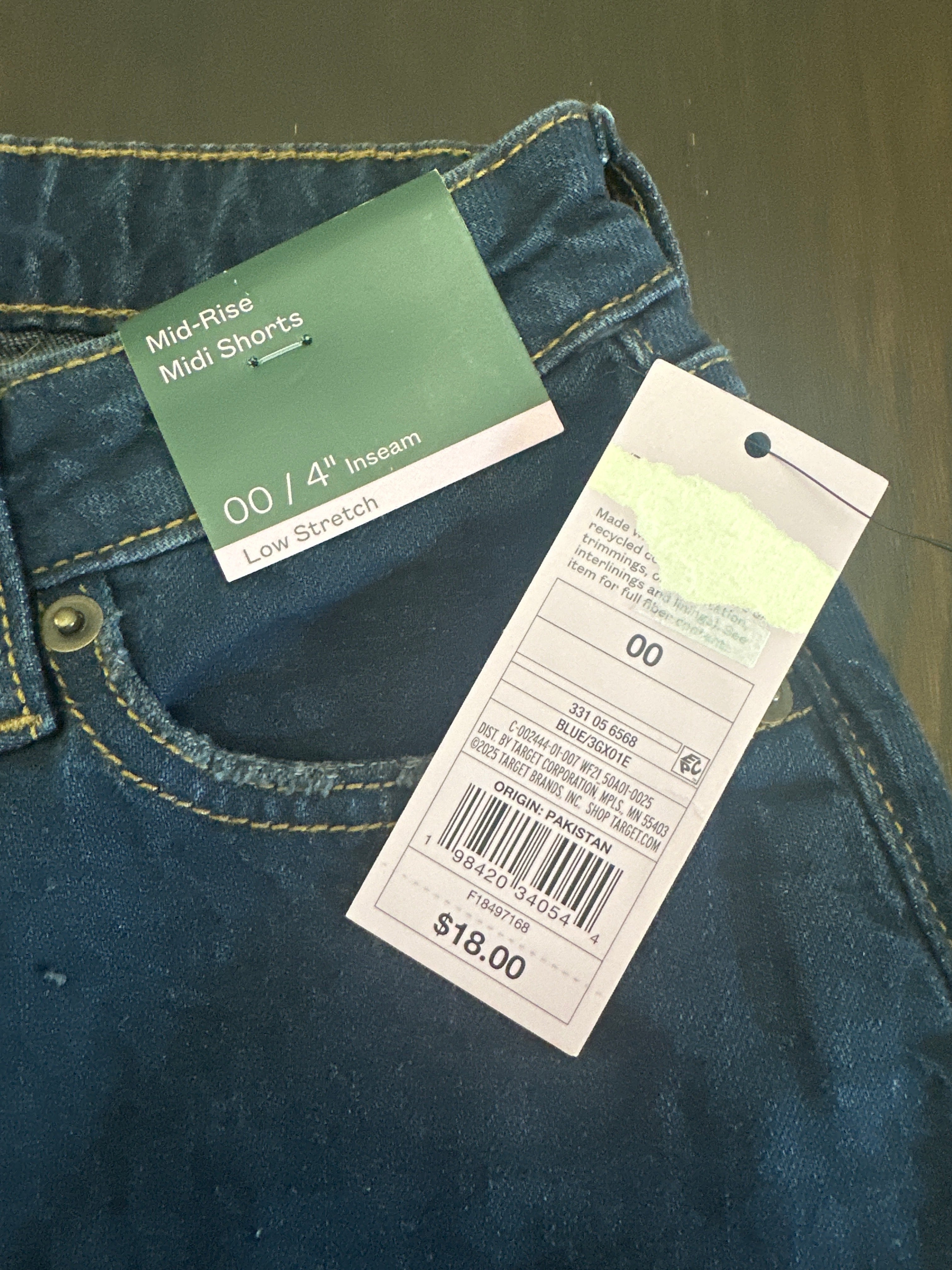 Women's Mid-Rise Midi Denim Shorts – Low Stretch