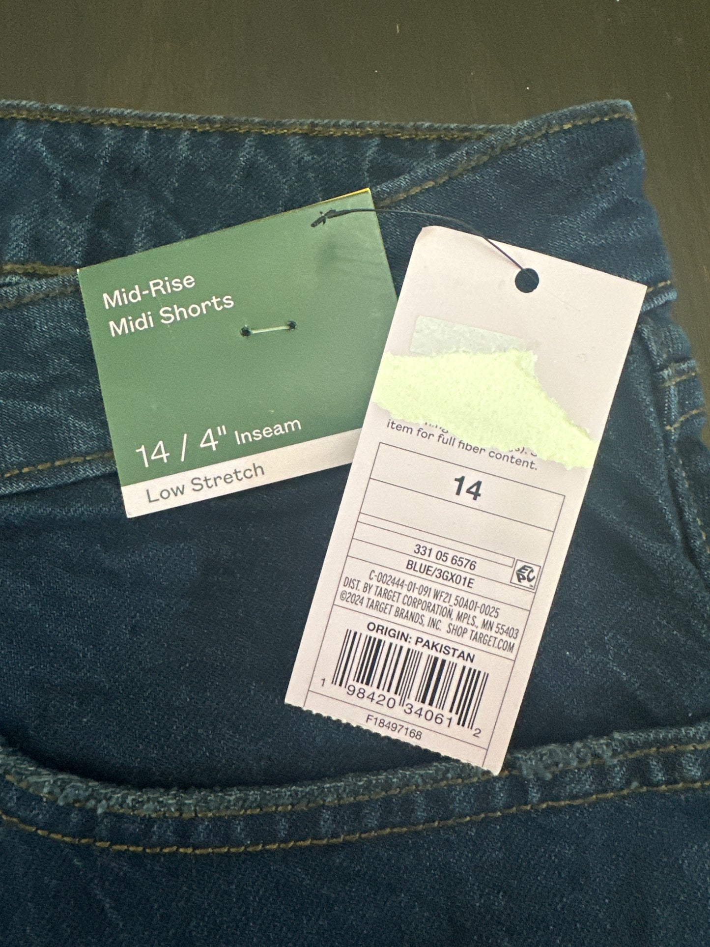 Women's Mid-Rise Midi Denim Shorts – Low Stretch