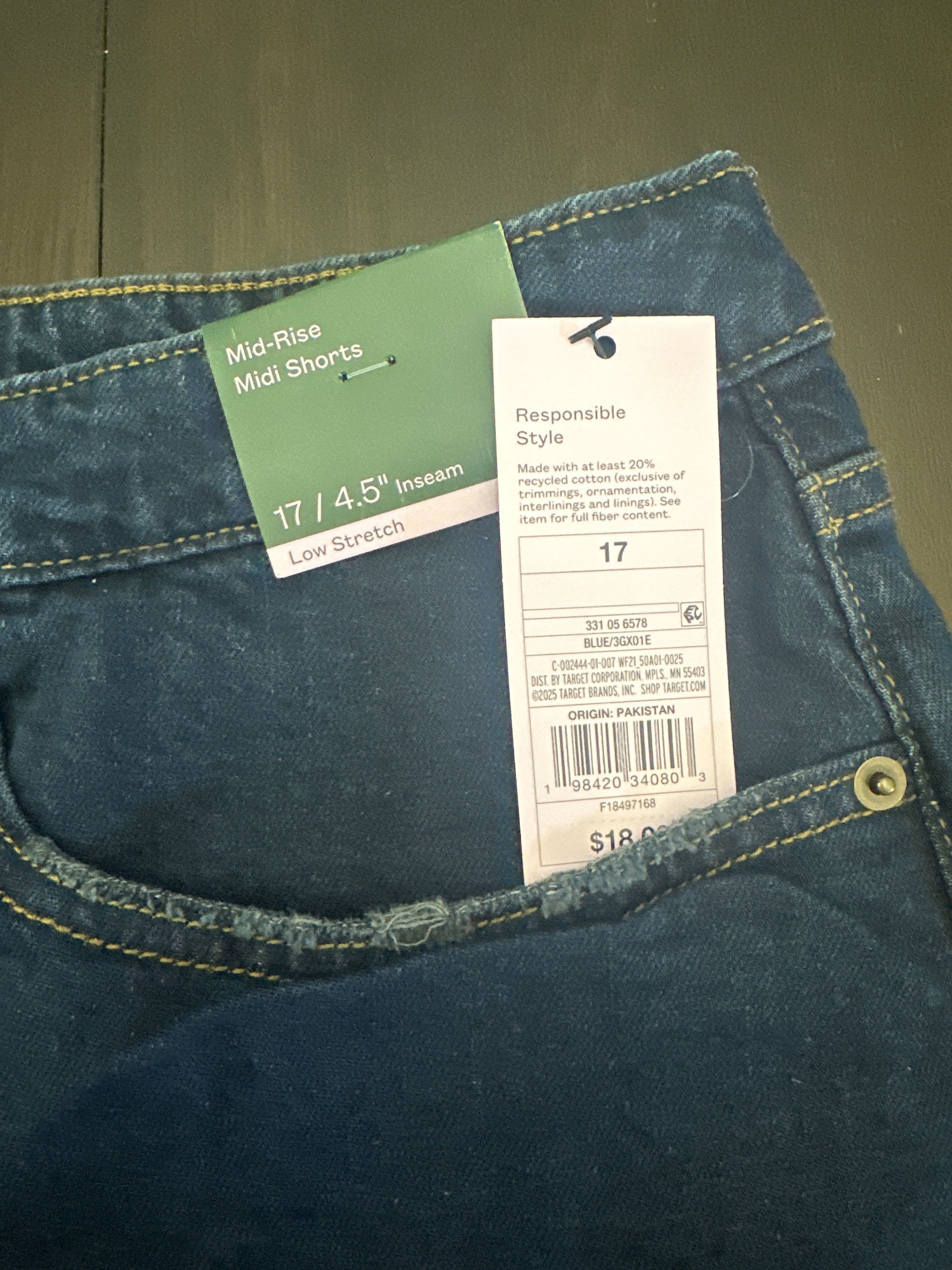 Women's Mid-Rise Midi Denim Shorts – Low Stretch