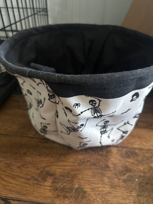 Skeleton. Basket