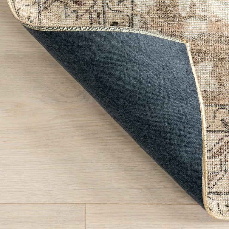 Hillstone Collection Traditional Vintage Medallion Ahmeira Beige 4 ft. x 6 ft. Area Rug