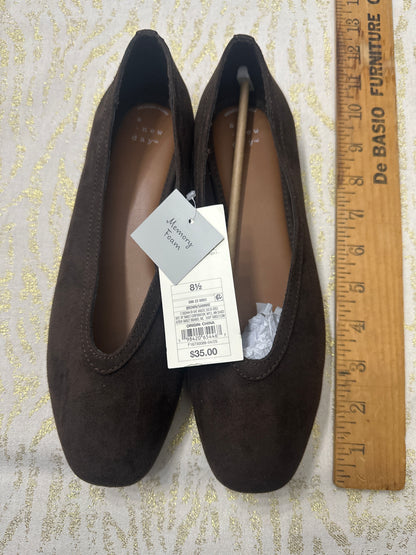 Women’s Sammie Ballet Flats with Memory Foam Insole – A New day