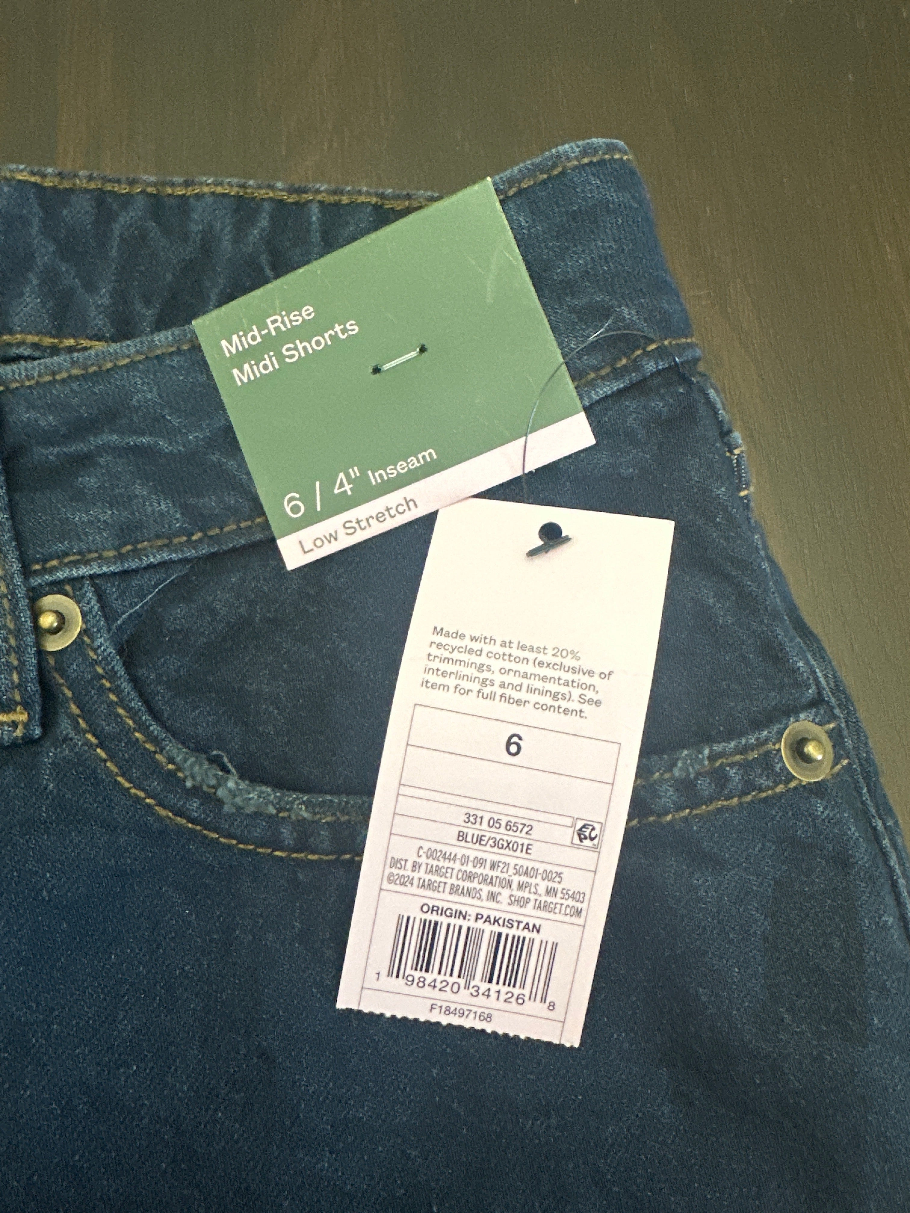 Women's Mid-Rise Midi Denim Shorts – Low Stretch