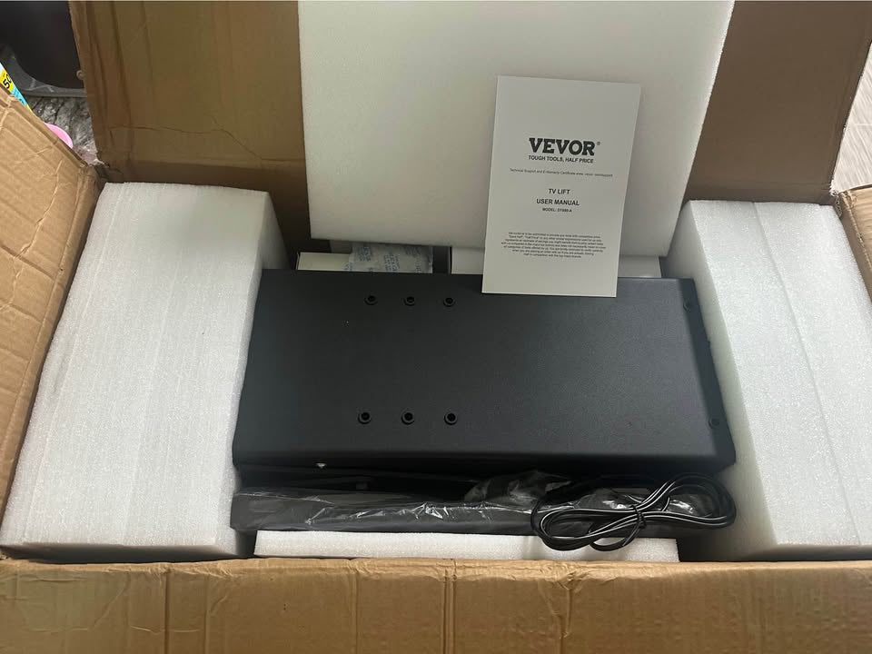 VEVOR Motorized TV Lift Ceiling Mount 32-70" 110lb Remote DT680-A