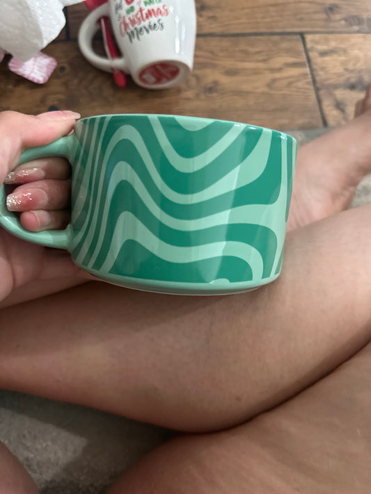 Green mug
