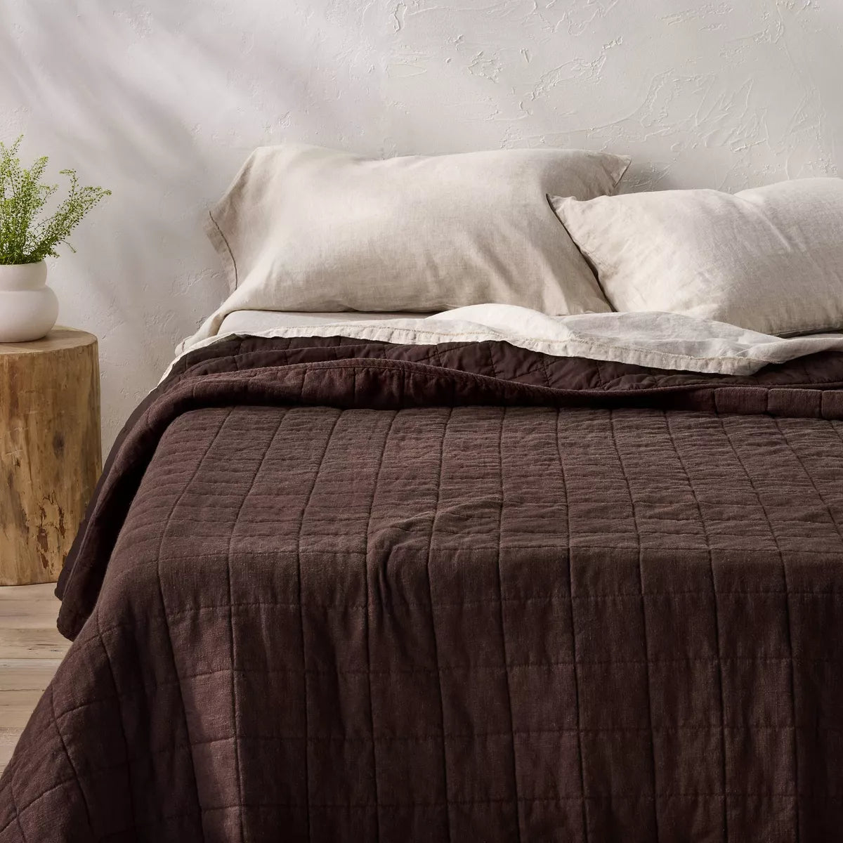 Heavyweight Linen Blend Quilt - Casaluna™-Dark Fig-King