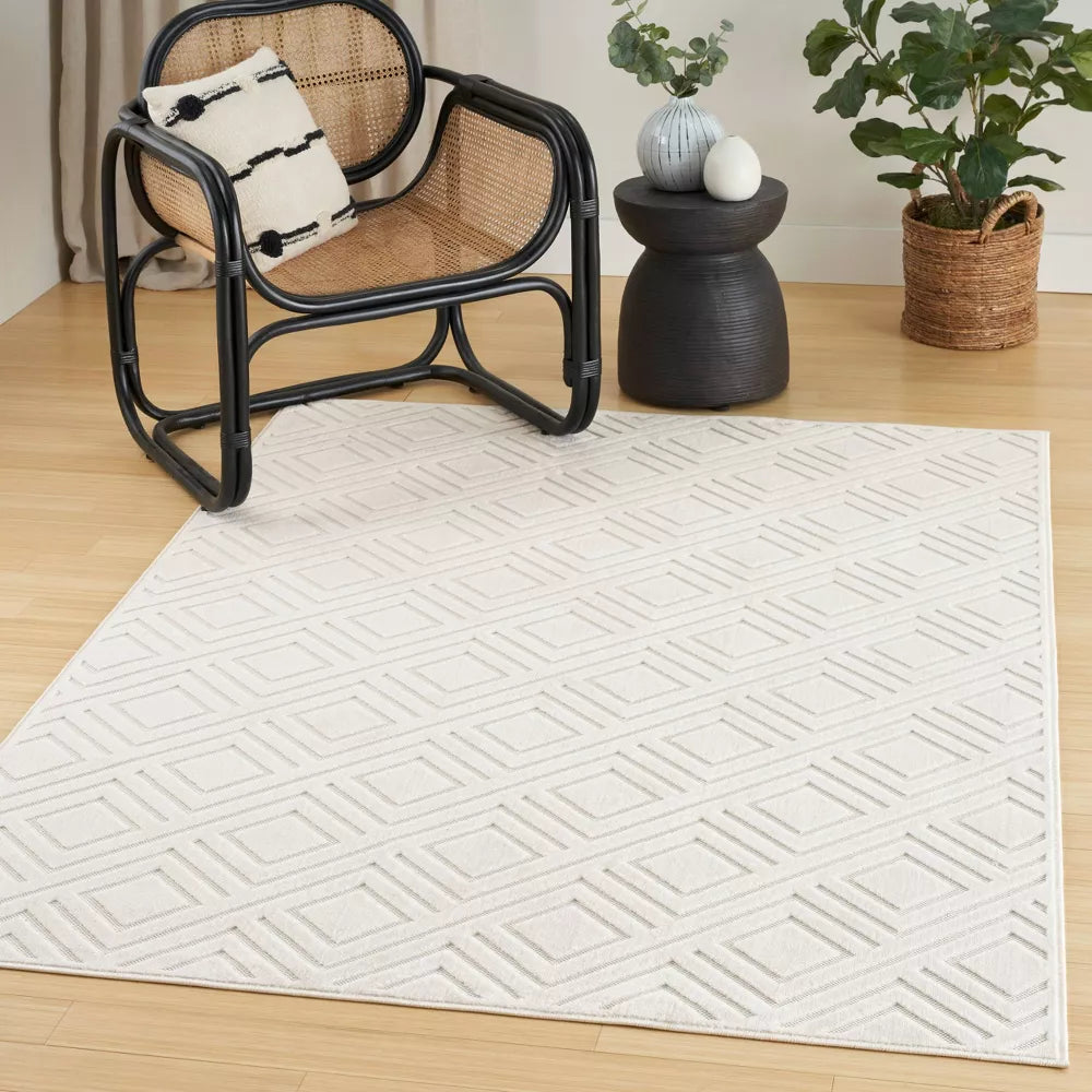 Nourison Care Free Geometric Machine Woven Rug (5x7)