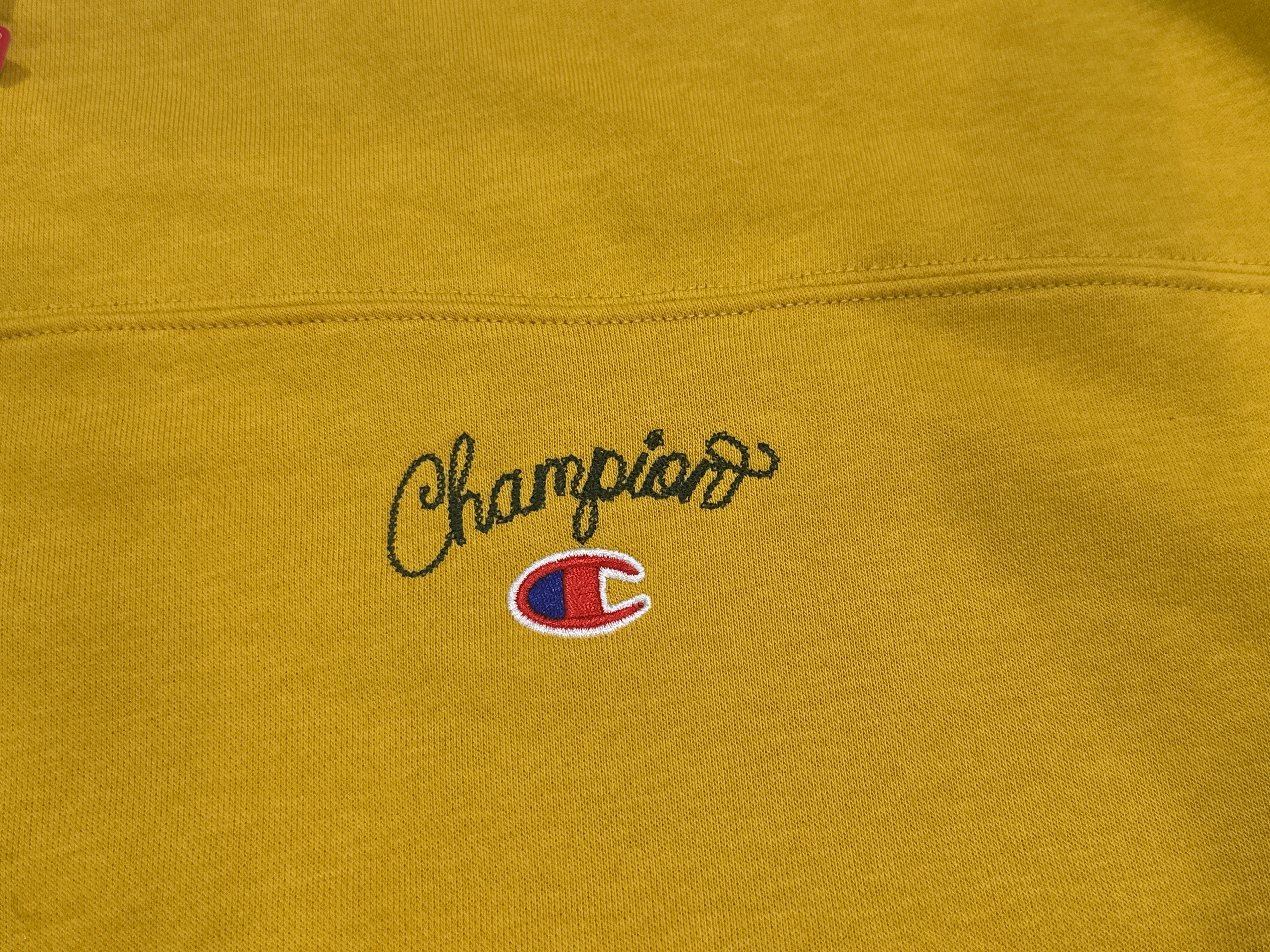 Champion Men's University Small Script Sweatshirt - Lemon Curry