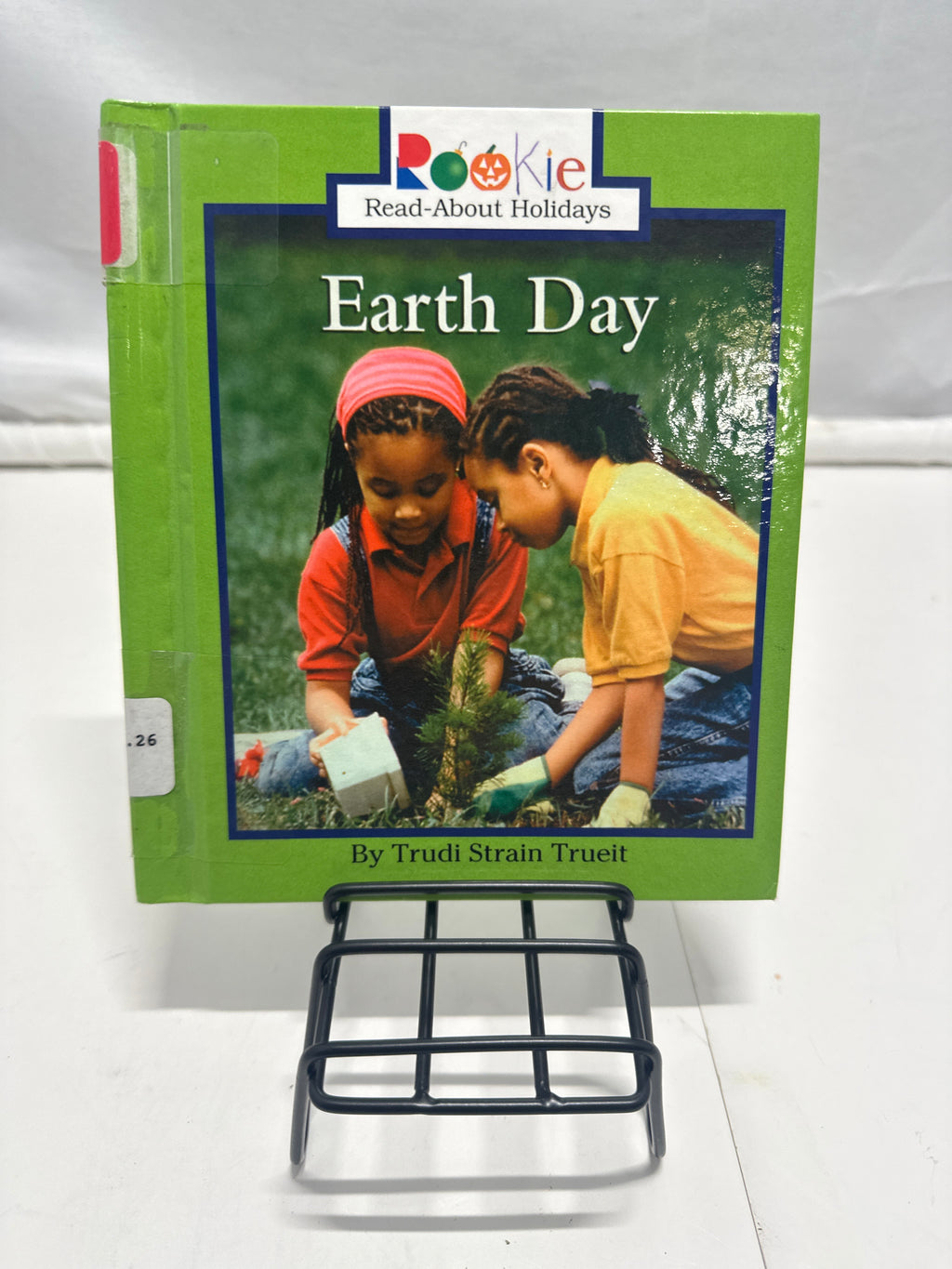 Earth Day by Trudi Strain Trueit Hardcover Children