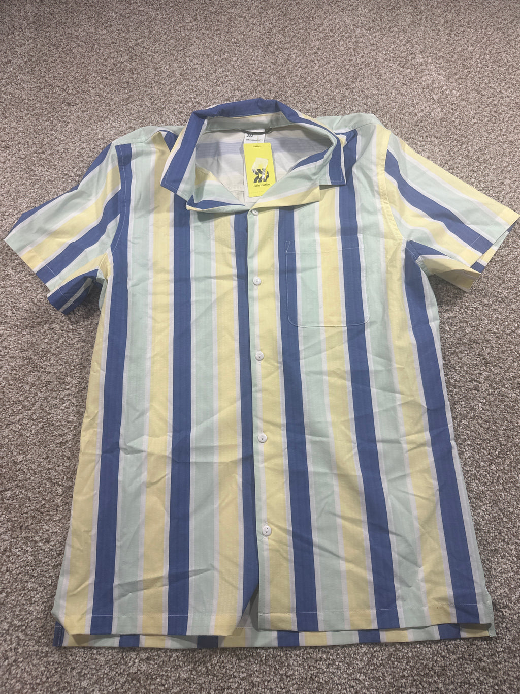 All in Motion Blue Mint Yellow Striped Seersucker Button Up Shirt Size Small