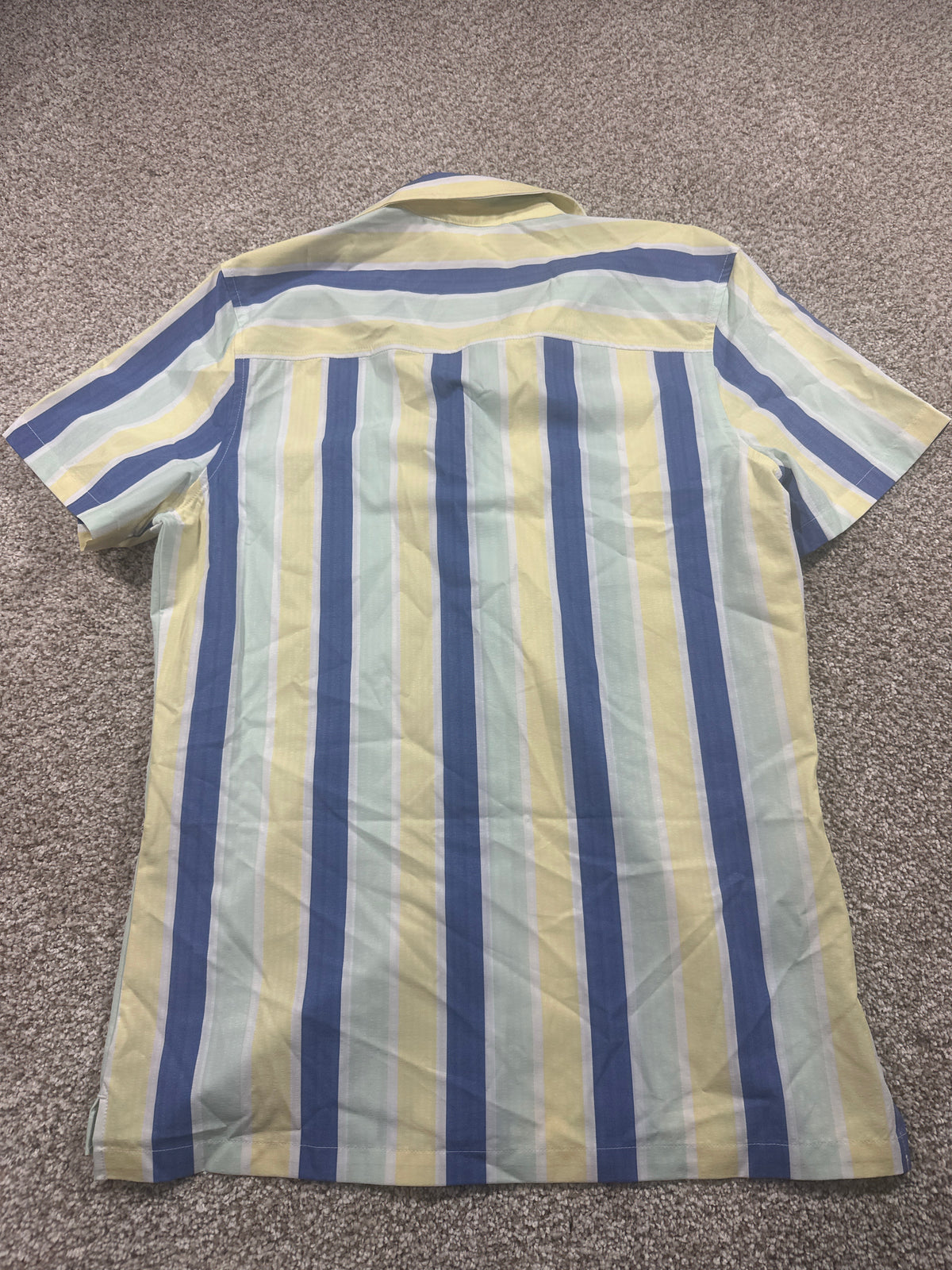 All in Motion Blue Mint Yellow Striped Seersucker Button Up Shirt Size Small