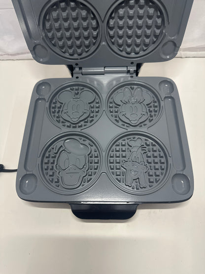Disney Dash No-Drip Waffle Maker – Mickey & Friends Character Waffles