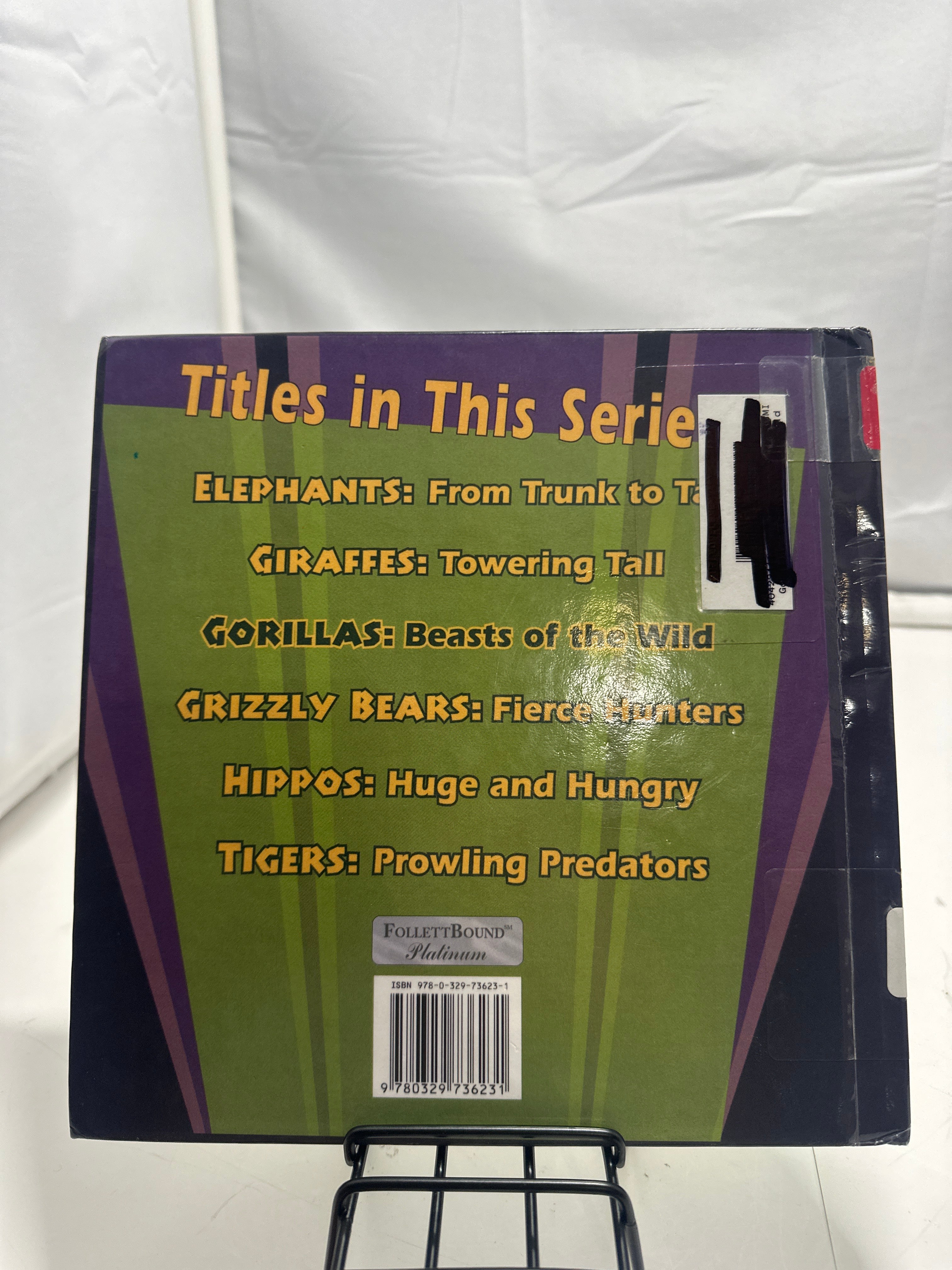 Gorillas: Beasts of the Wild by Lucy Sackett Smith Hardcover Children