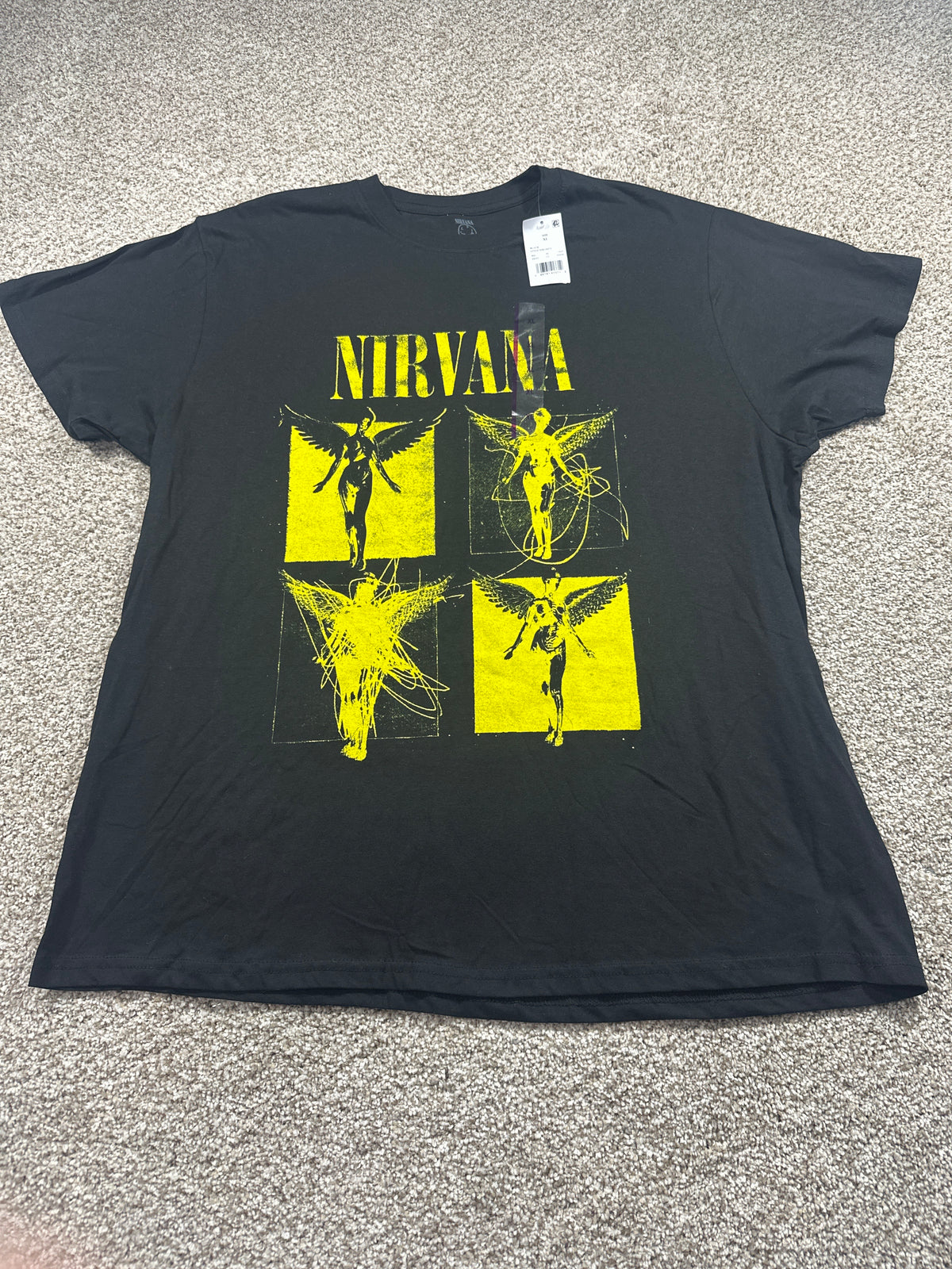 Nirvana Black Yellow Graphic T Shirt Size XL