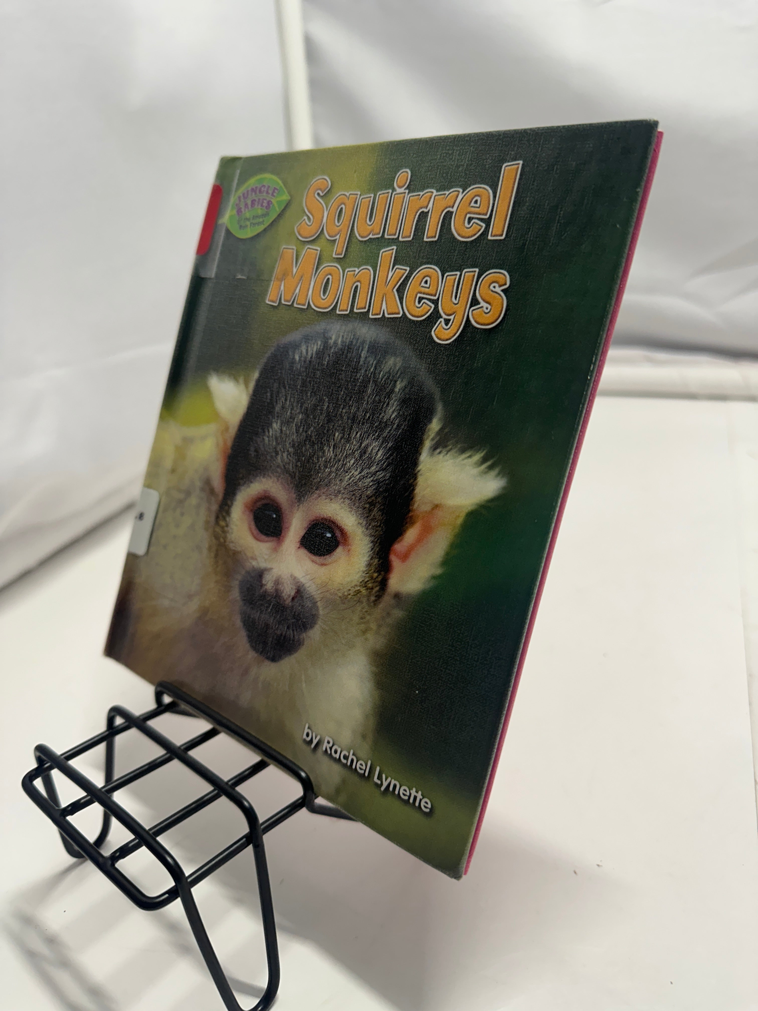 Squirrel Monkeys by Rachel Lynette Hardcover