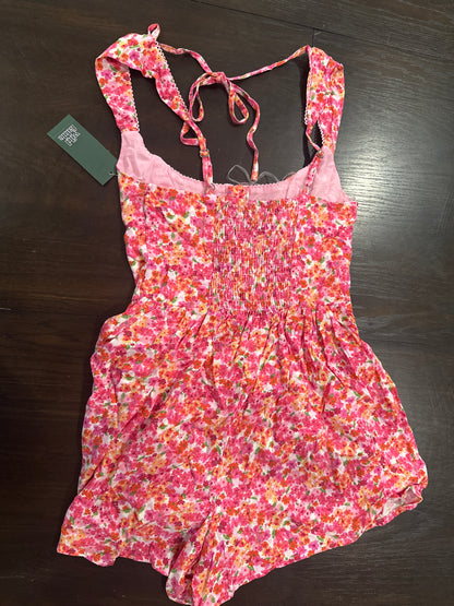 Women’s Hook and Eye Romper Pink Floral