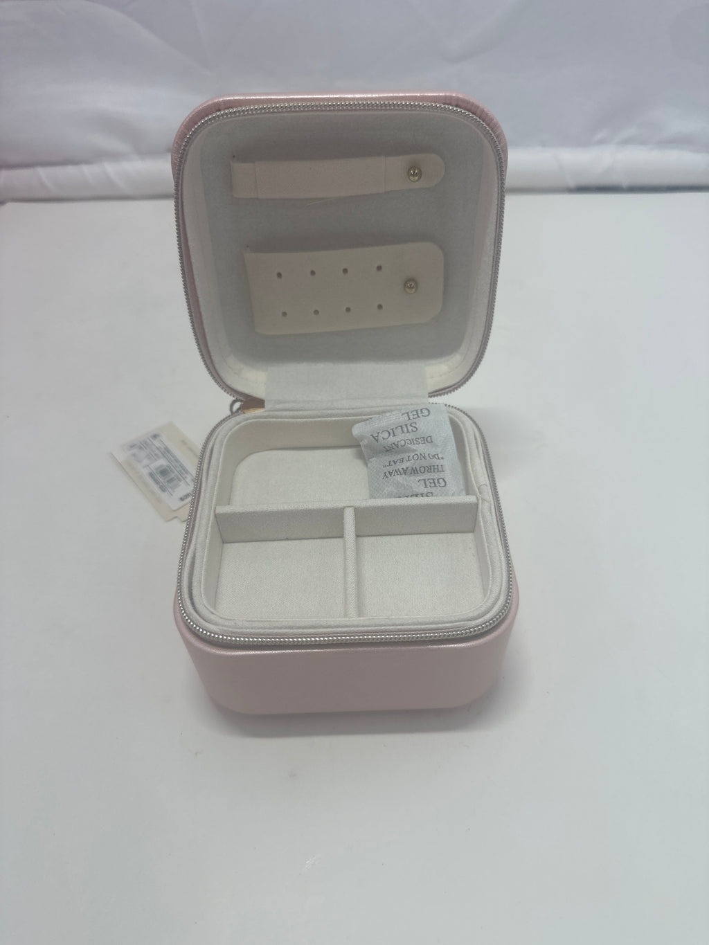 Pink Travel Jewelry Organizer Case with Zipper Closure