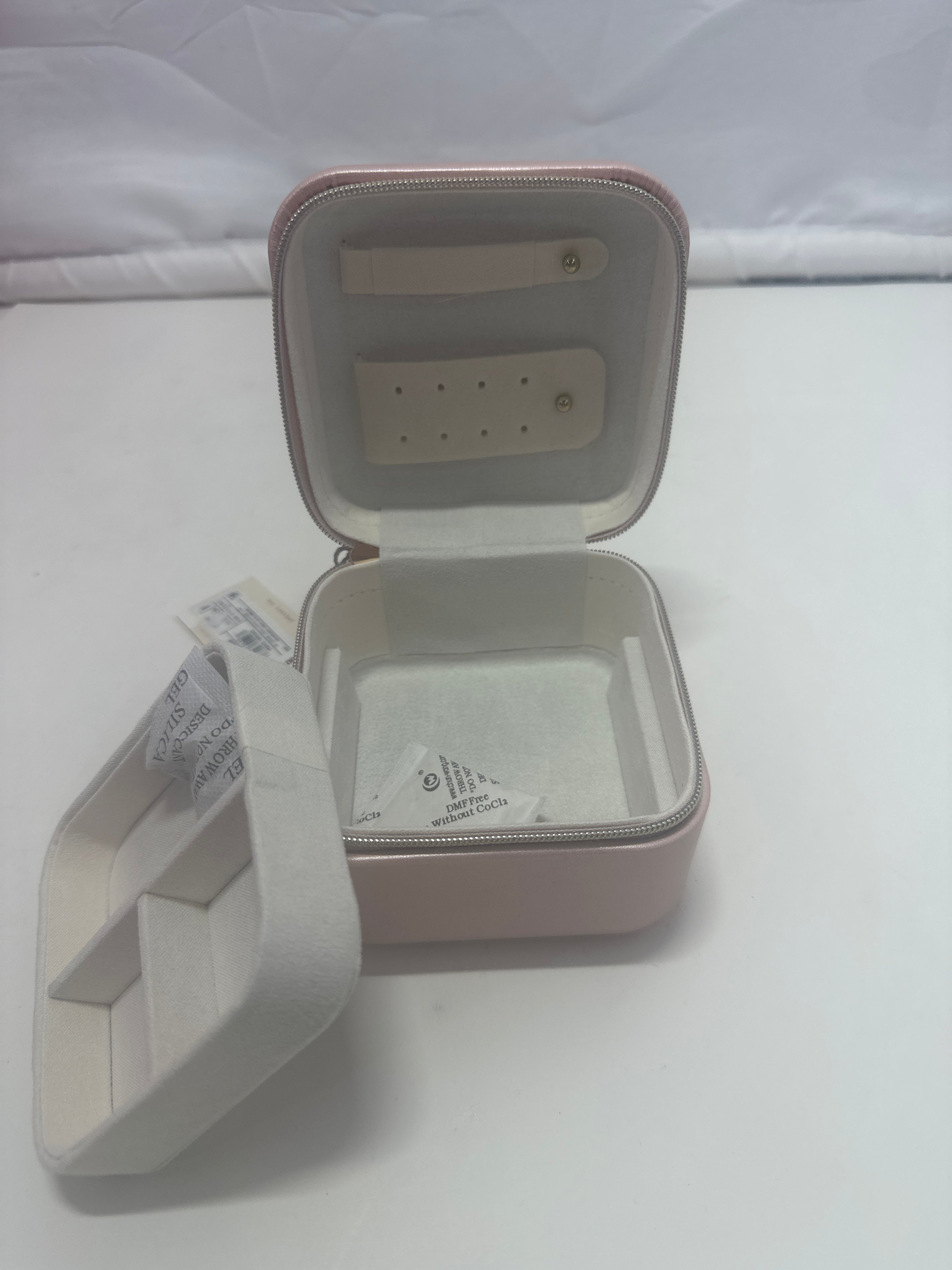 Pink Travel Jewelry Organizer Case with Zipper Closure