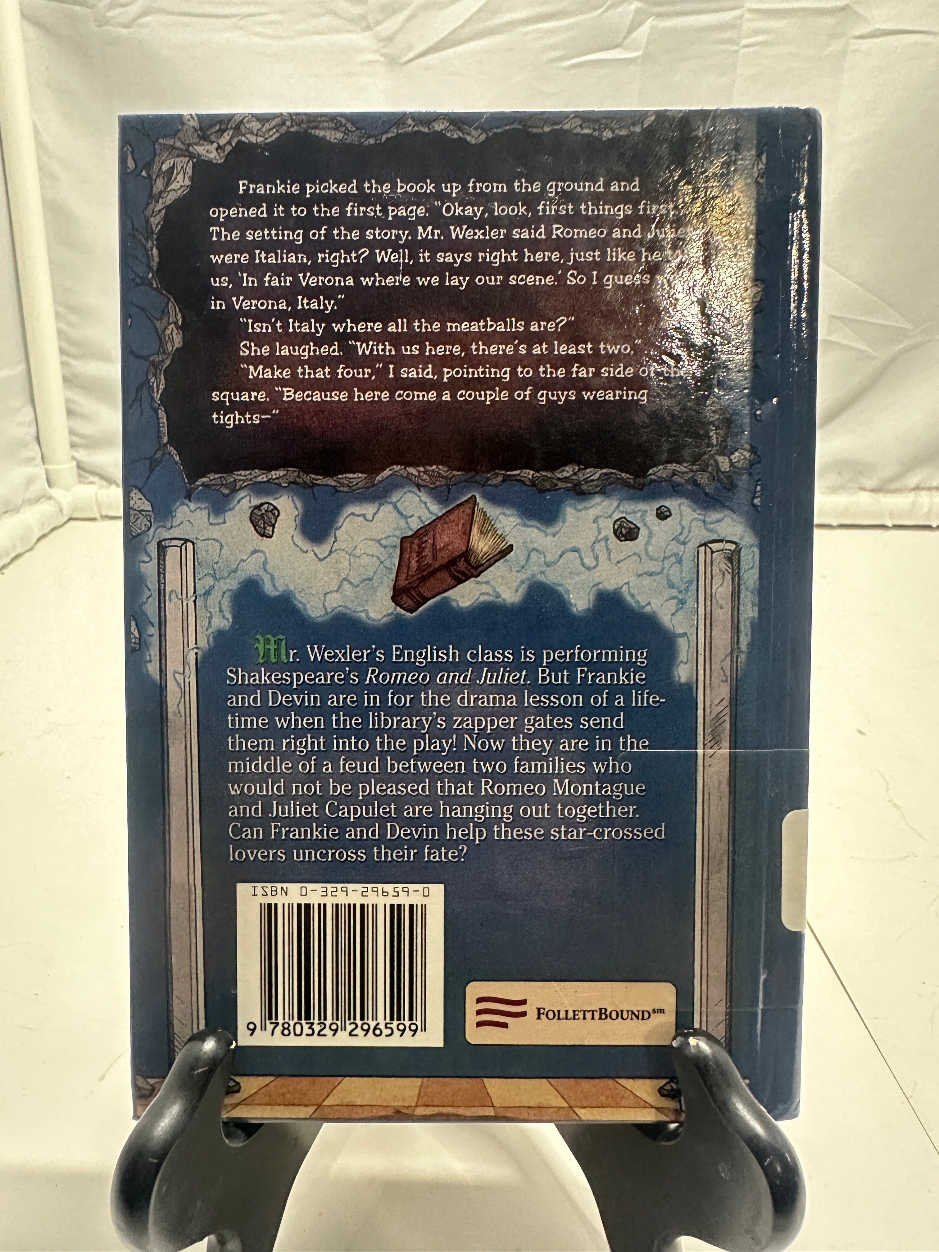 Cracked Classics: Crushing on a Capulet by Tony Abbott Hardcover Children