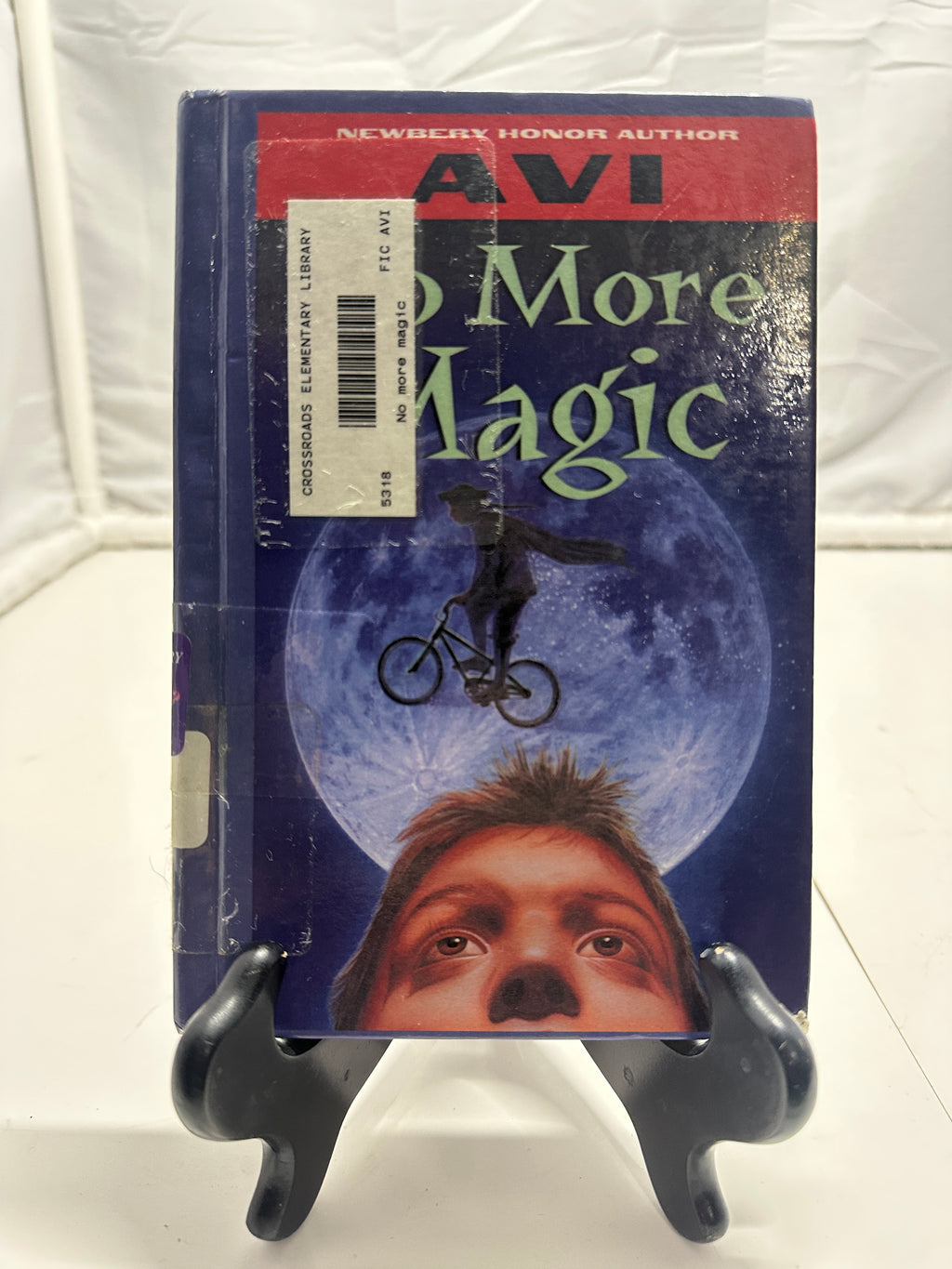 No More Magic by Williams Fang Li-Chih Hardcover Children