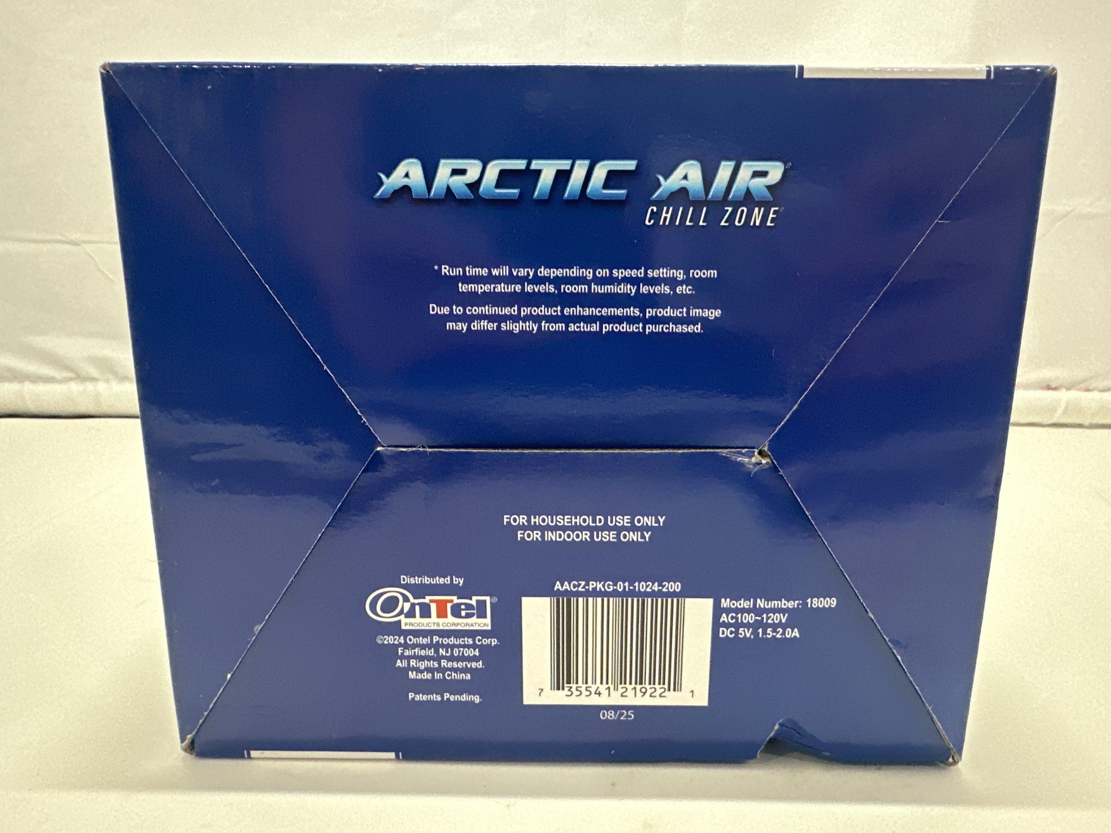 Arctic Air Chill Zone Personal Space Cooler with Hydro-Chill Technology