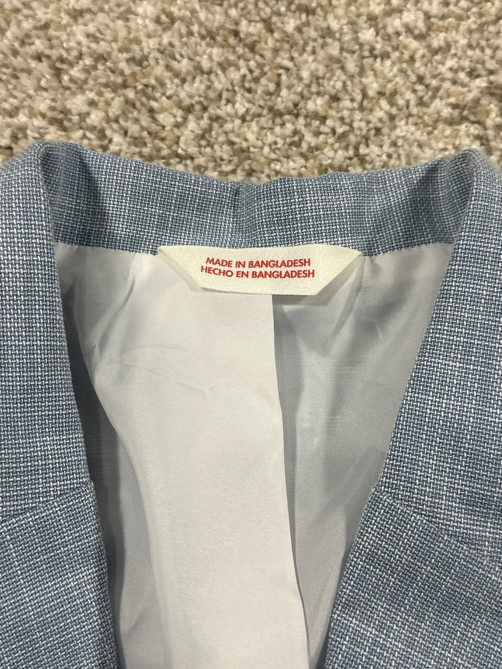 Cat & Jack boys sky blue linen suit jacket inner lining detail