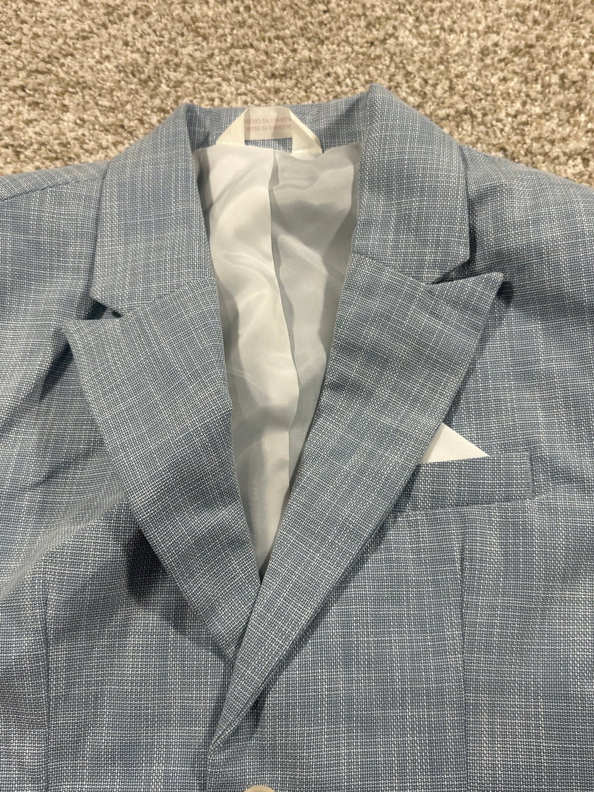 Cat & Jack boys sky blue linen suit jacket inner lining detail