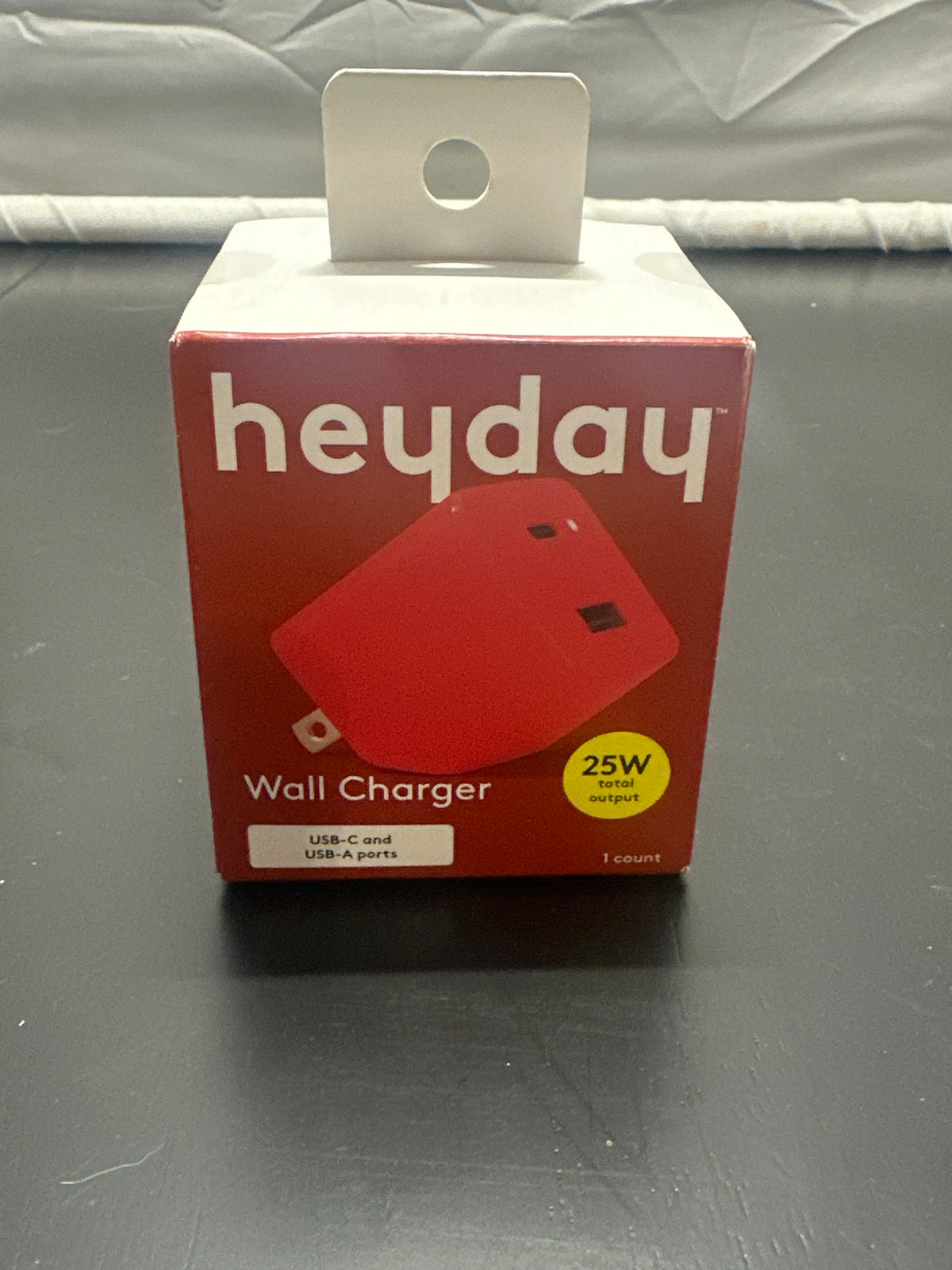 heyday Poppy Red Dual-Port USB-C & USB-A 25W Wall Charger