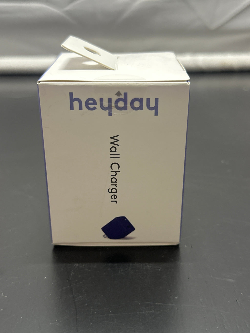heyday future dusk dual-port wall charger side packaging