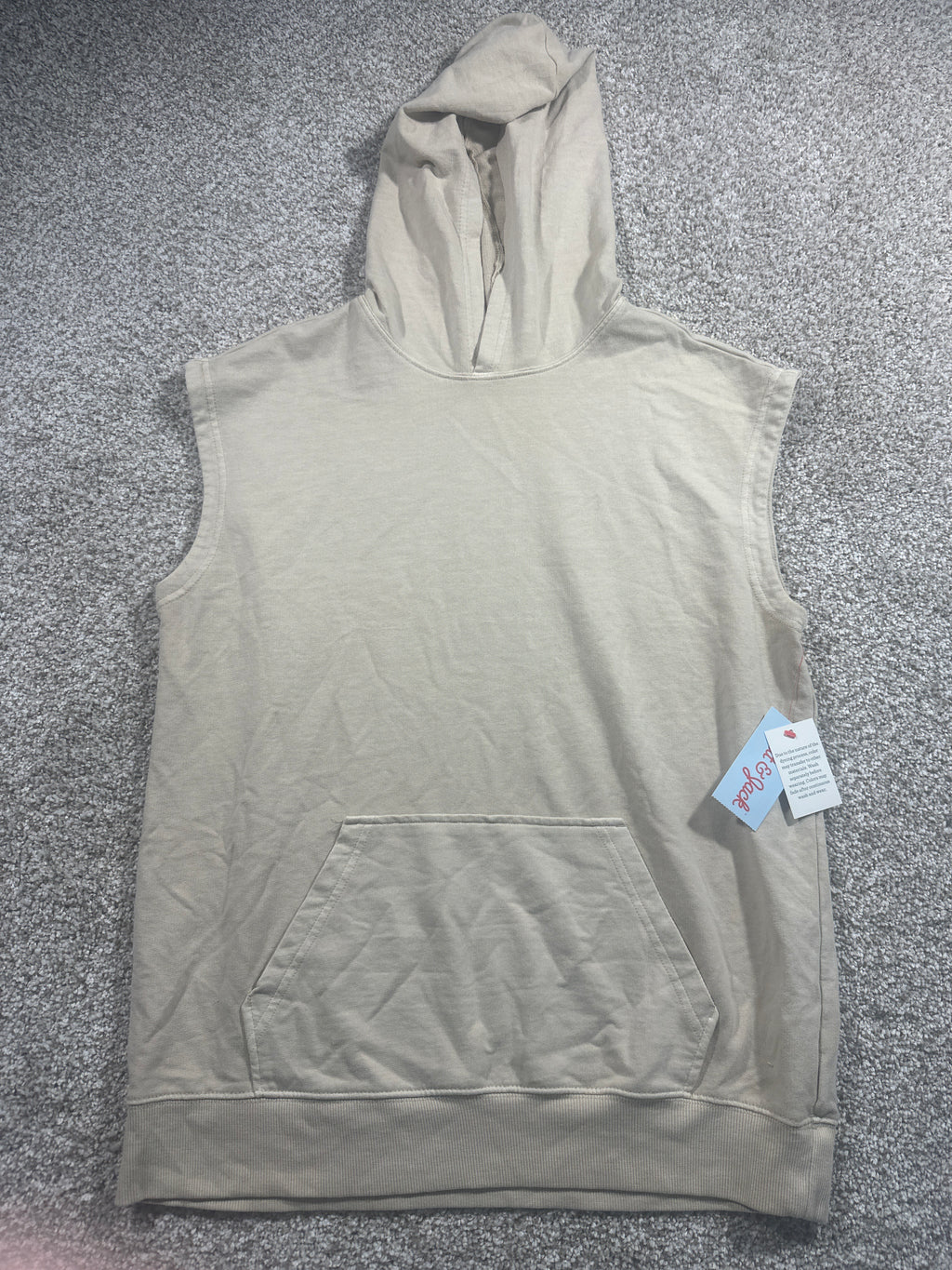 Cat & Jack girls beige sleeveless hooded pullover with kangaroo pocket, size XL (14)