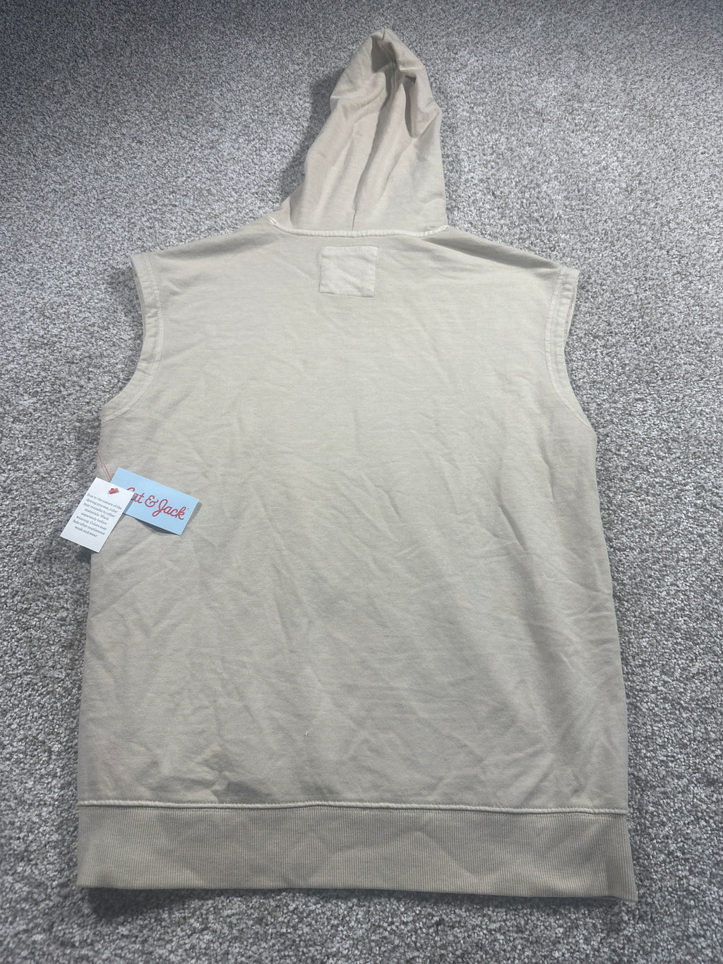 Cat & Jack girls beige sleeveless hooded pullover with kangaroo pocket, size XL (14)