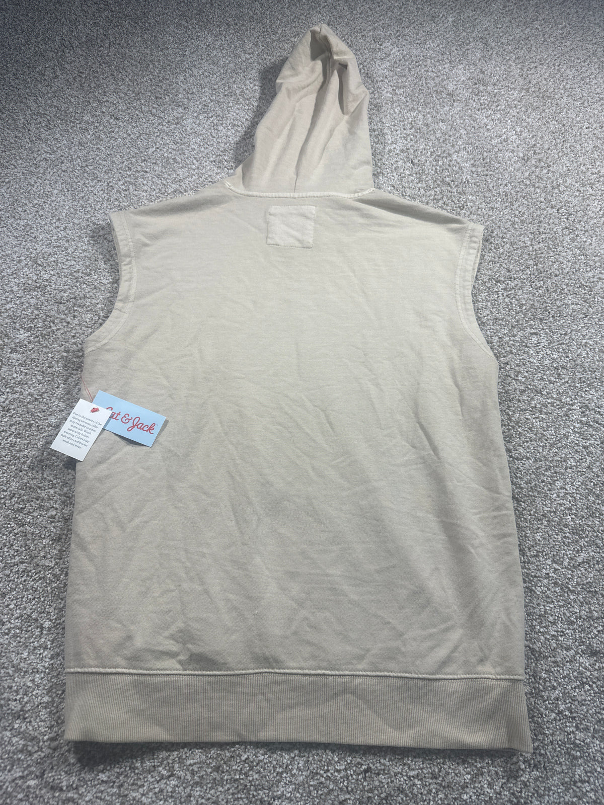 Cat & Jack girls beige sleeveless hooded pullover with kangaroo pocket, size XL (14)
