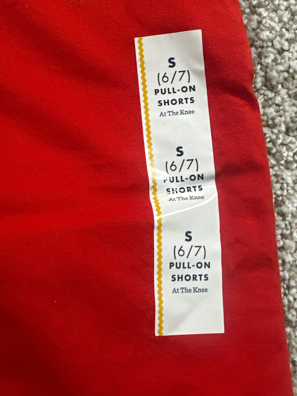 Cat & Jack red pull on shorts size S 6 7