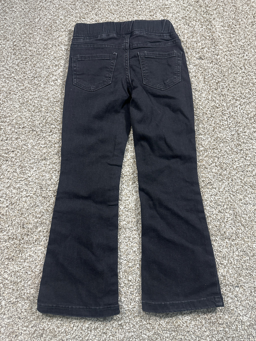 Cat & Jack girls black mid rise pull-on flare jeans, size 4