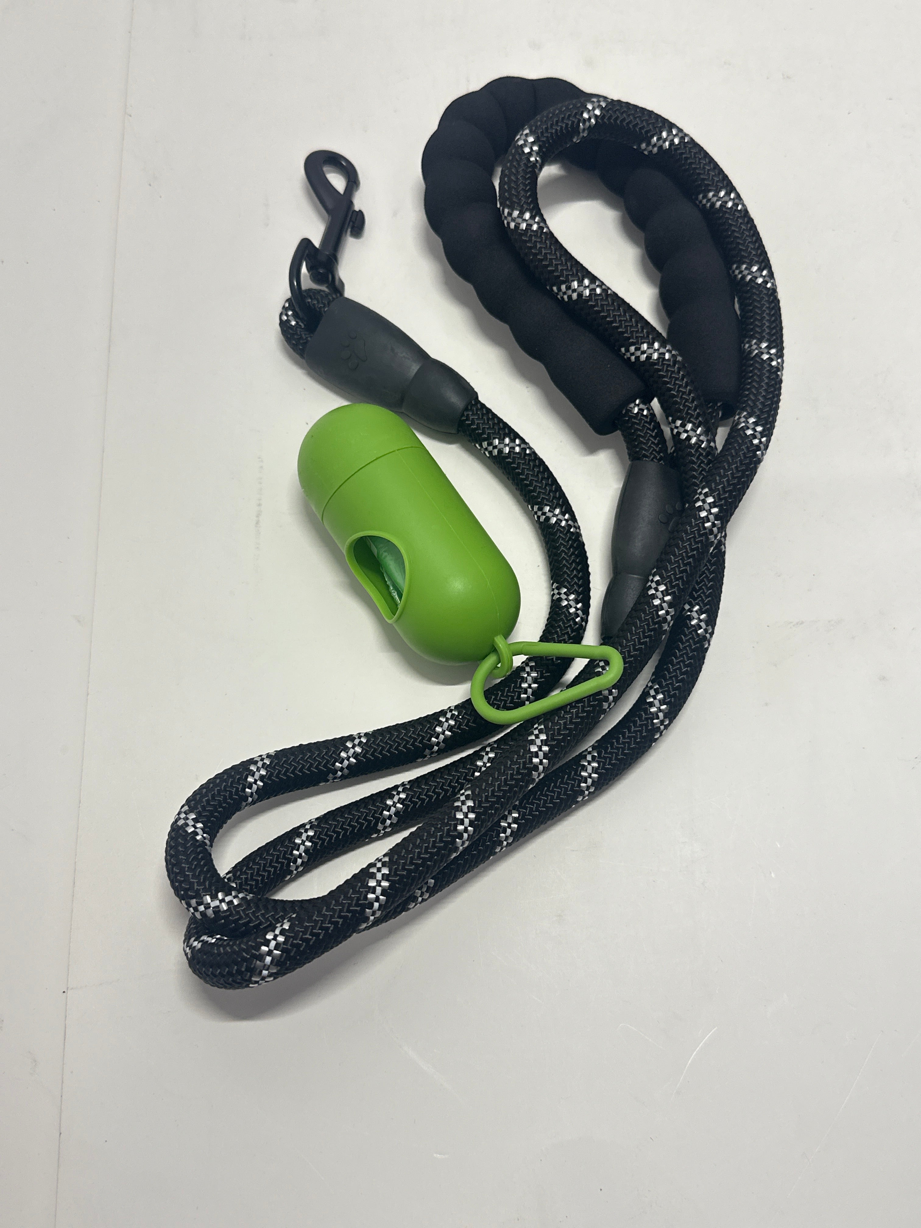 Heavy Duty Rope Dog Leash Set – Reflective Lead with Waste Bag Dispenser