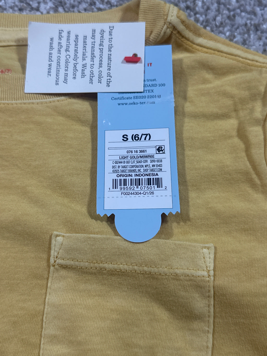 Cat & Jack boys Light Gold washed pocket T-shirt size S 6/7