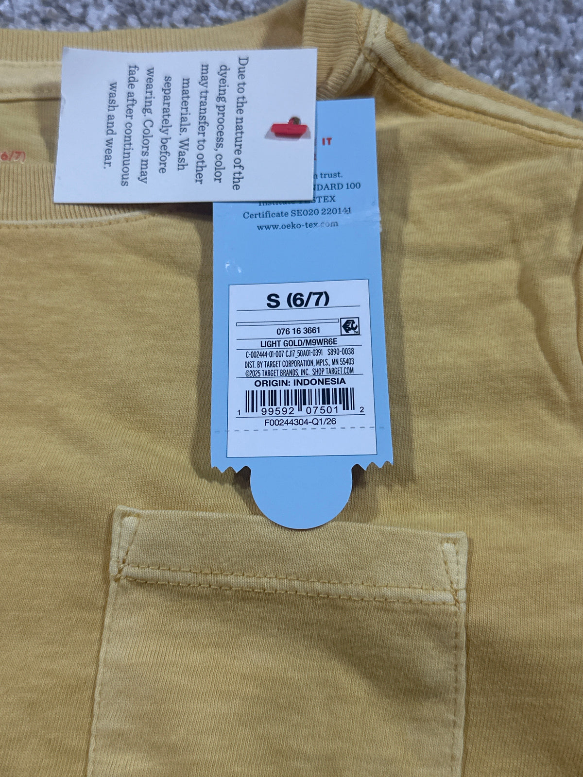 Cat & Jack boys Light Gold washed pocket T-shirt size S 6/7