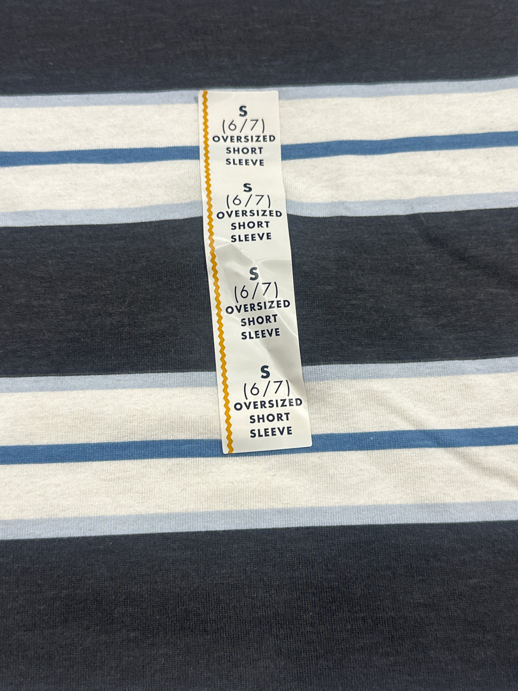 Cat & Jack boys charcoal gray striped oversized T-shirt size S 6/7