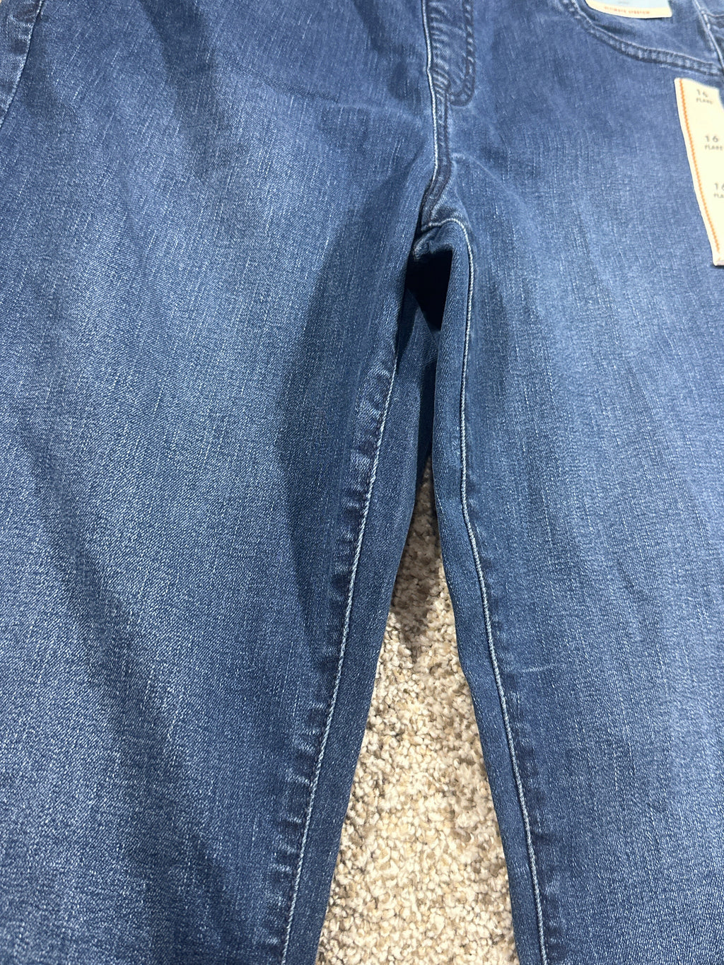 Cat & Jack girls blue mid-rise pull-on flare jeans, size 16