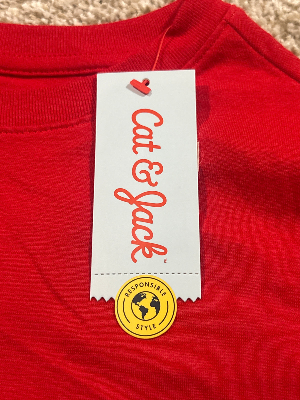 Cat & Jack kids red classic short sleeve T-shirt, size XS 4/5