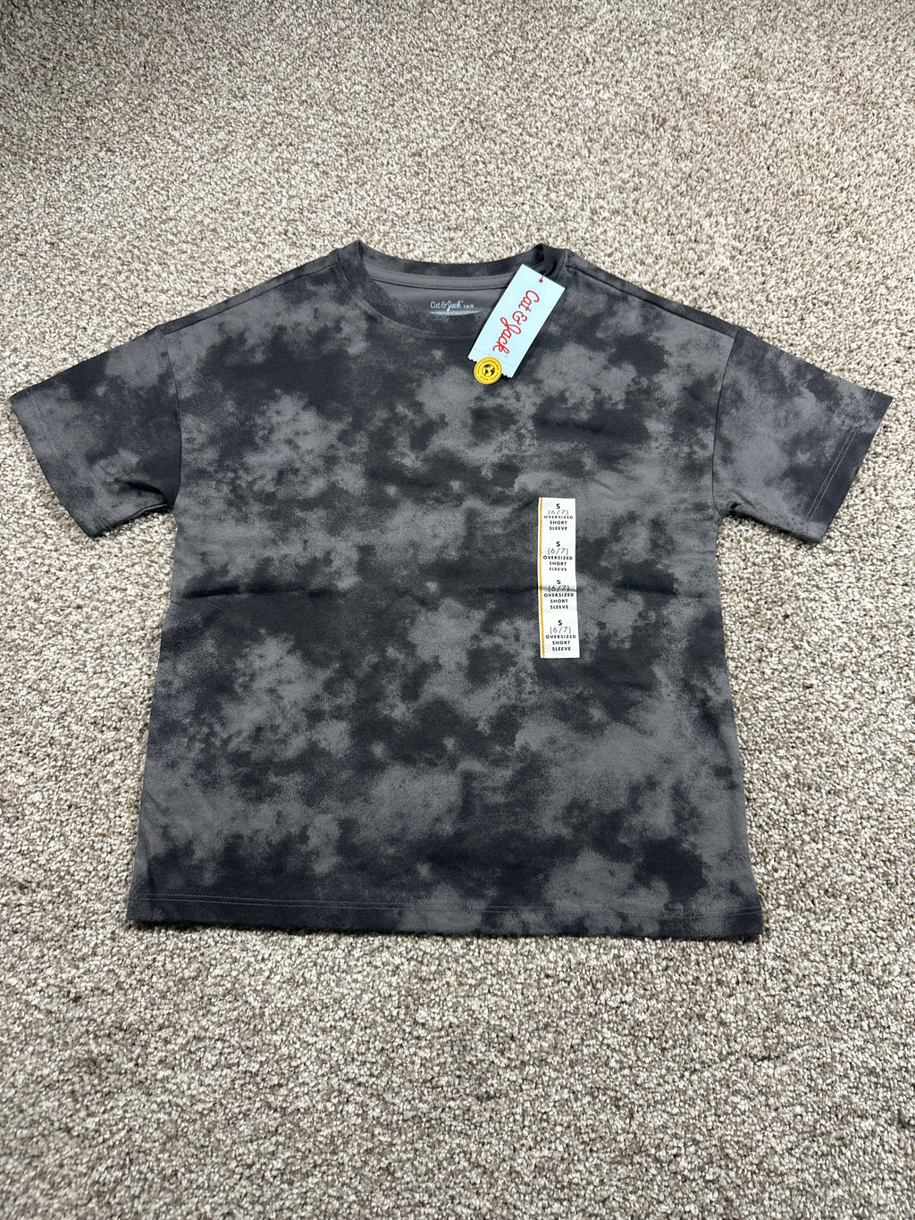 Cat & Jack boys gray tie-dye oversized short sleeve T-shirt, size S 6/7