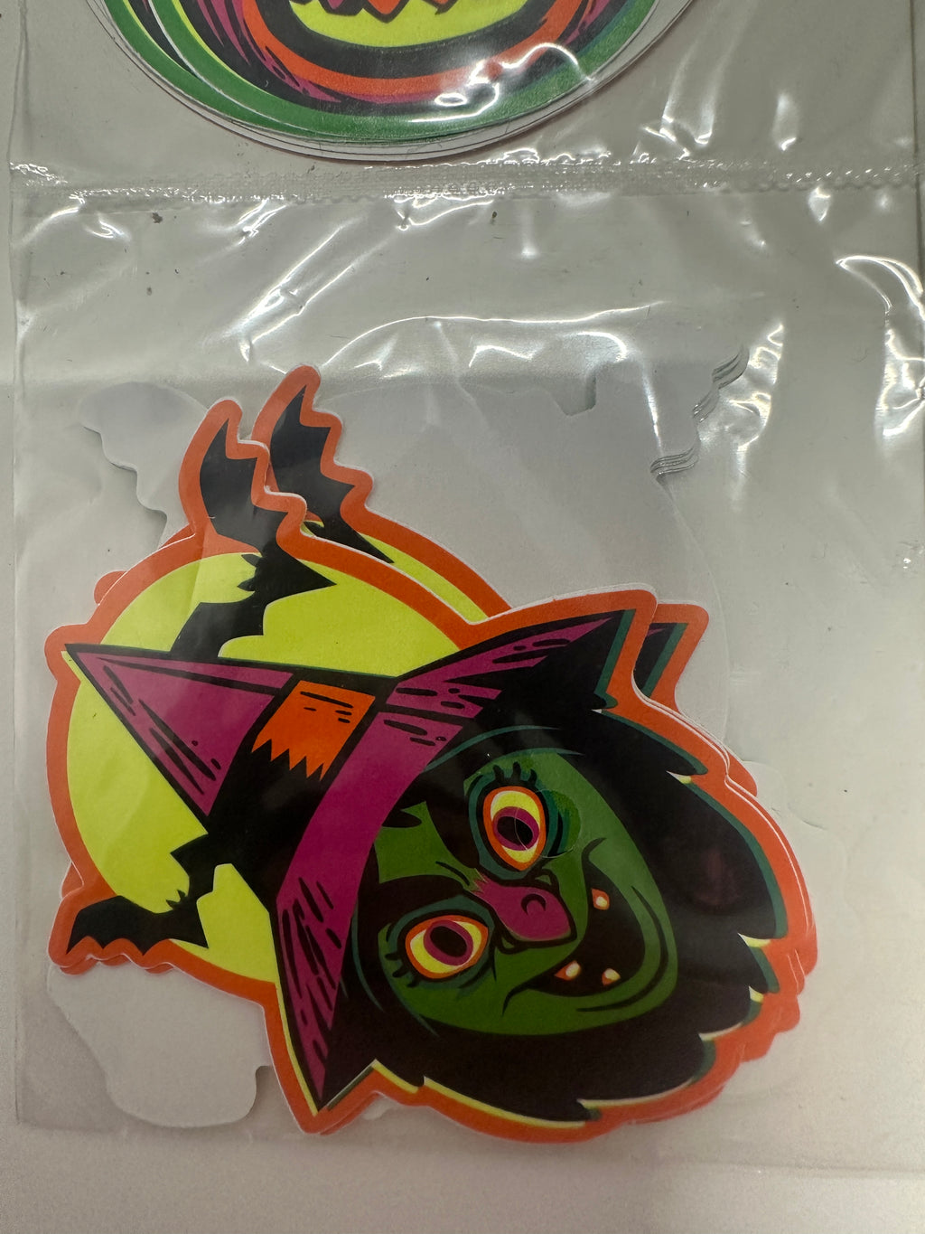 Hyde & EEK! Boutique Glow in the Dark Halloween Stickers 24 Count Party Decor