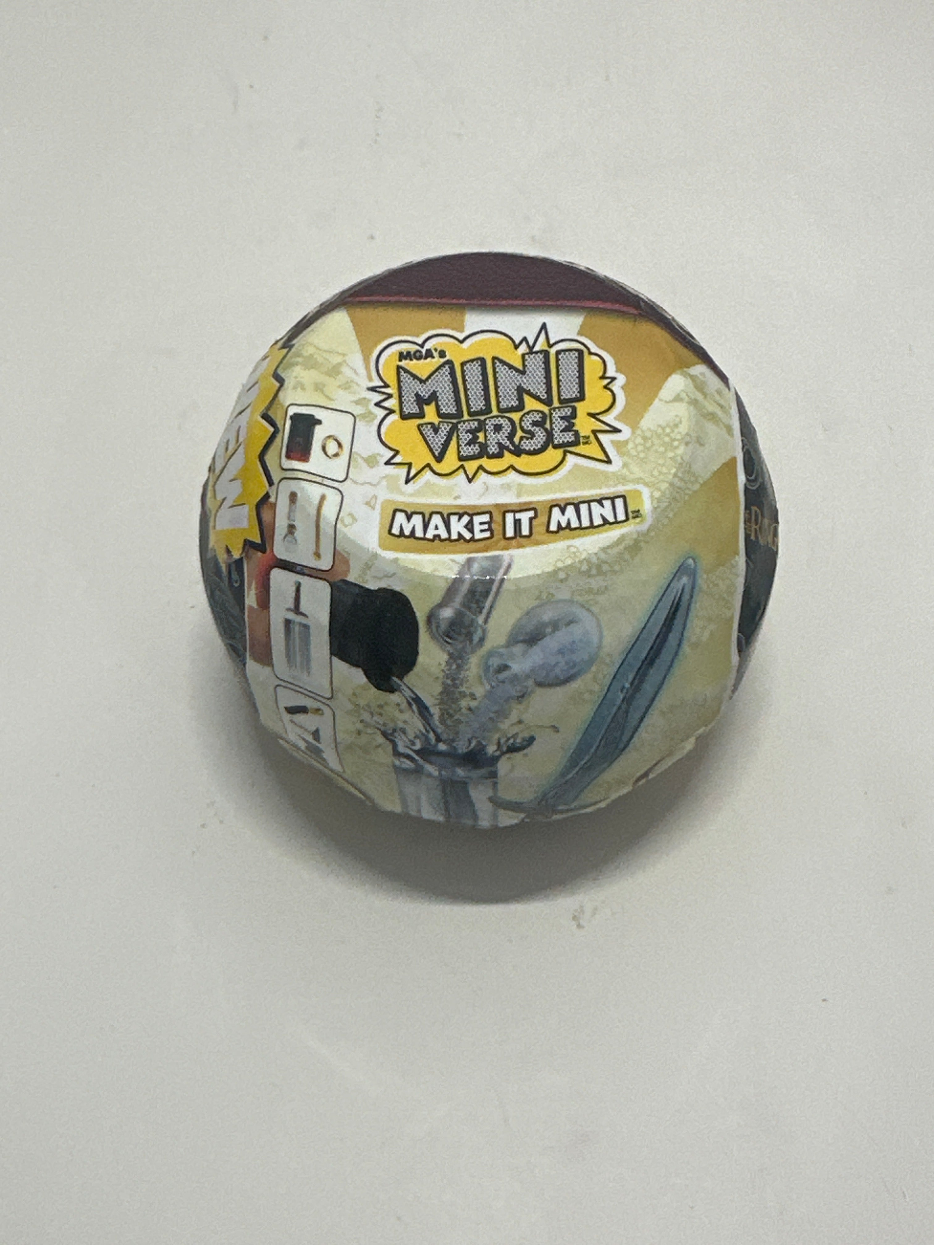 MGA’s Miniverse Make It Mini – The Lord of the Rings Mystery Ball