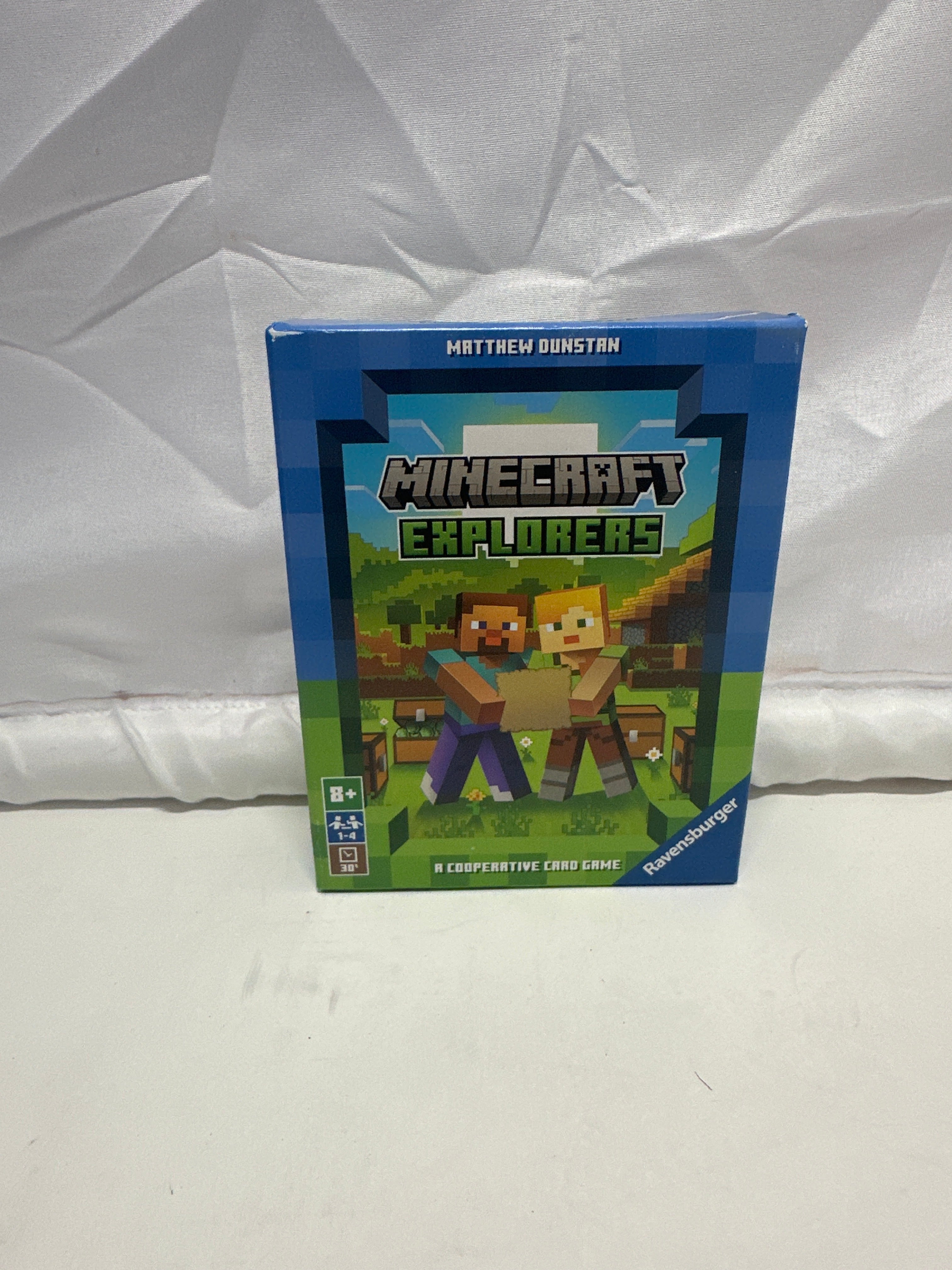 Minecraft Explorers Cooperative Card Game – Ravensburger