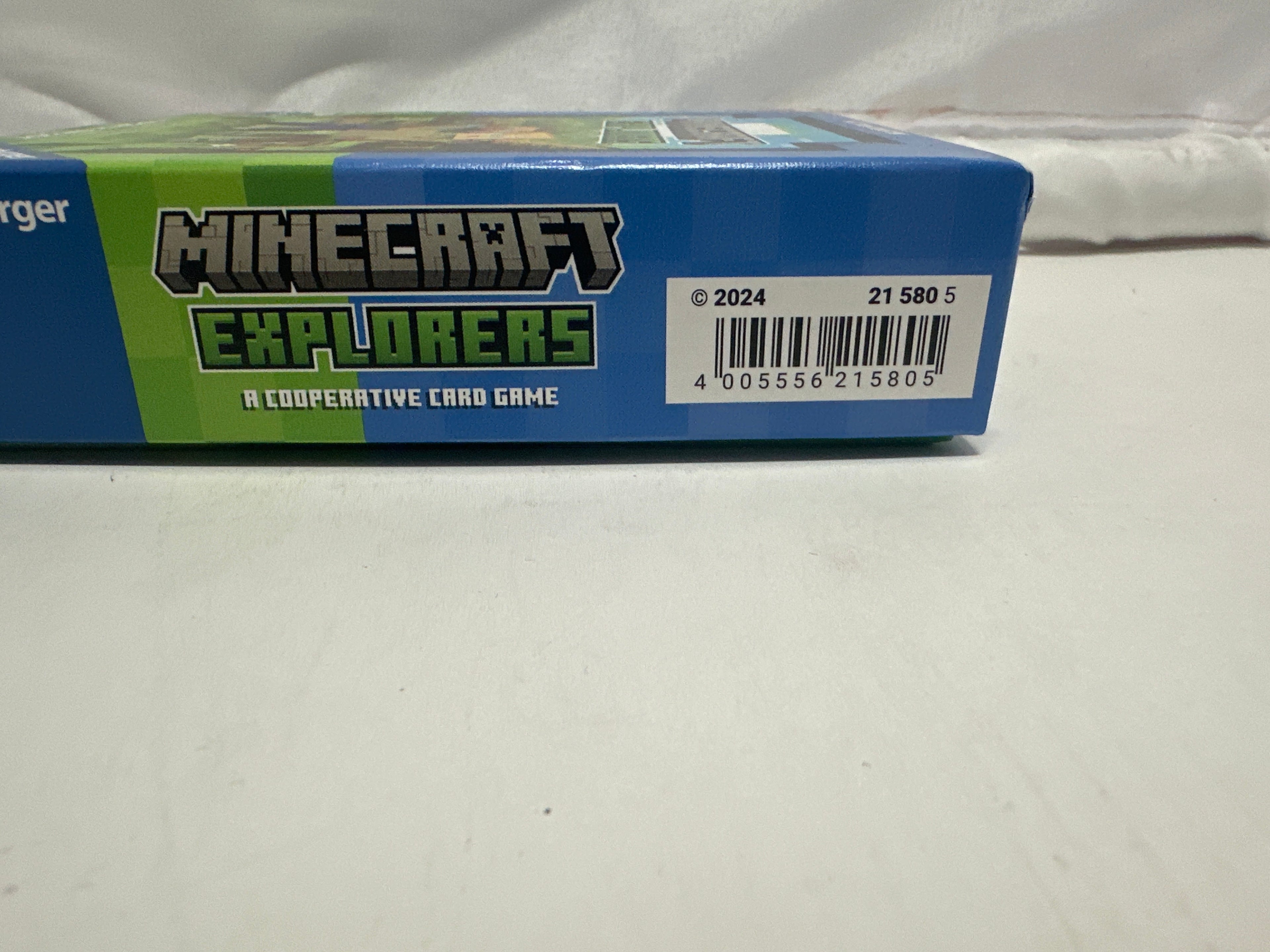 Minecraft Explorers Cooperative Card Game – Ravensburger