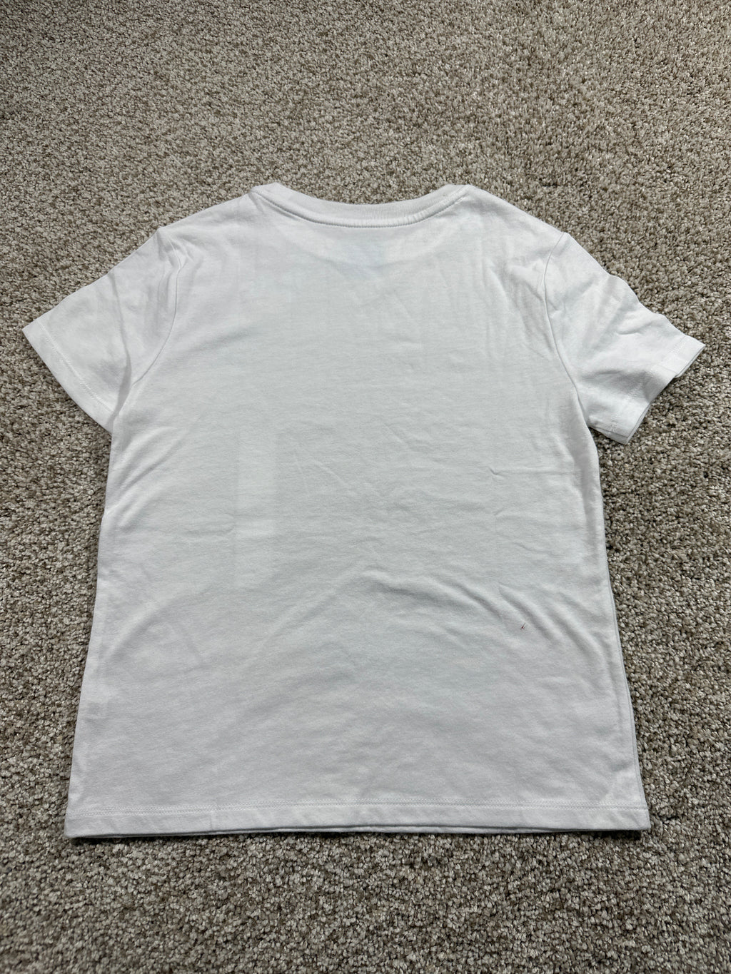Cat & Jack girls white classic short sleeve T-shirt, size S 6/7