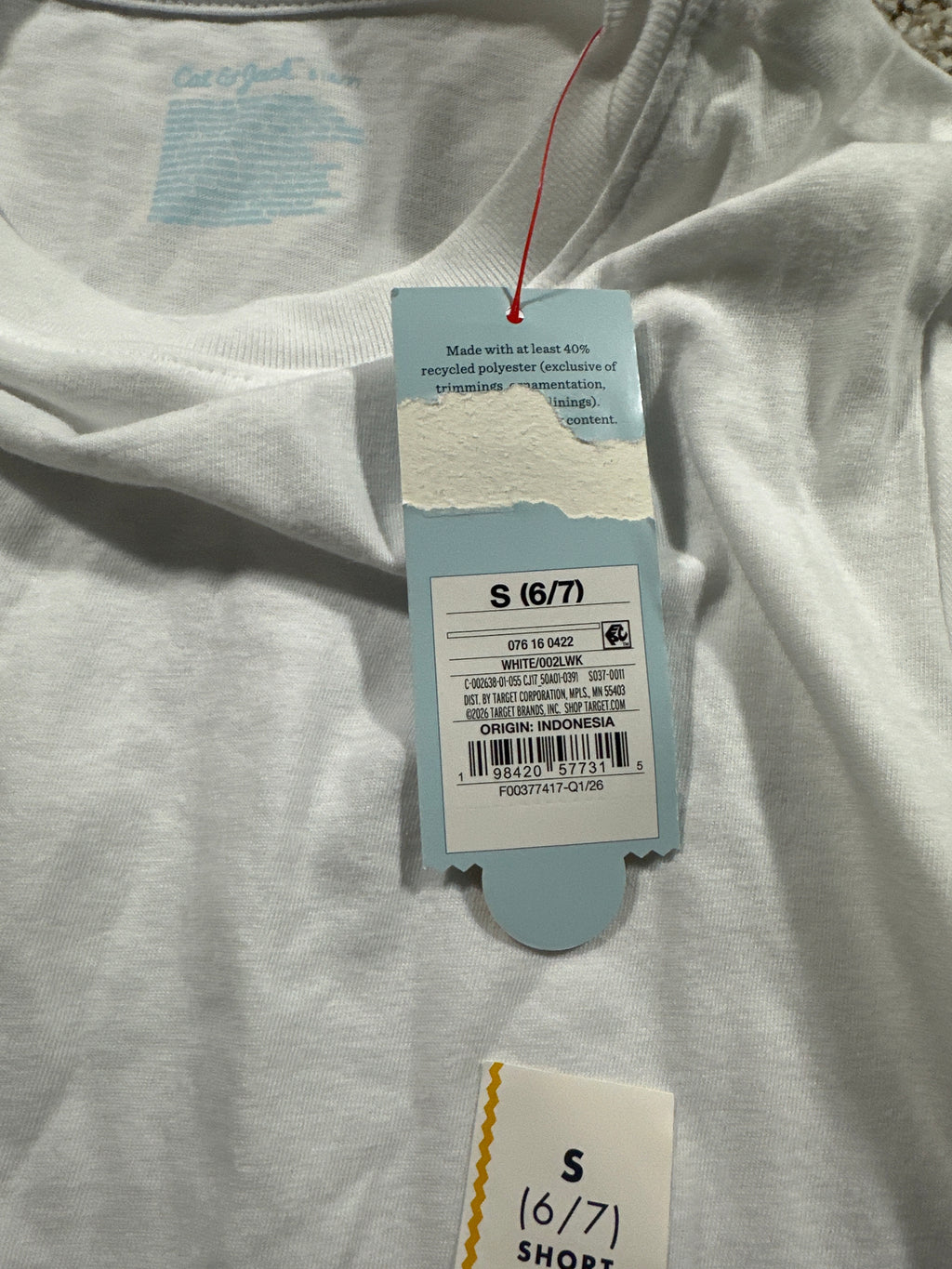 Cat & Jack girls white classic short sleeve T-shirt, size S 6/7