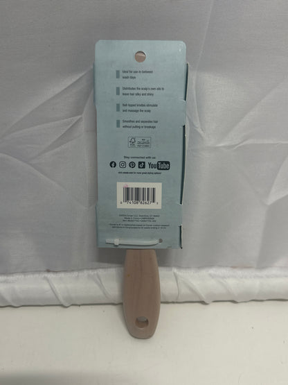 Conair Wooden Bristle Hairbrush – Shine & Smooth Scalp Massaging Brush